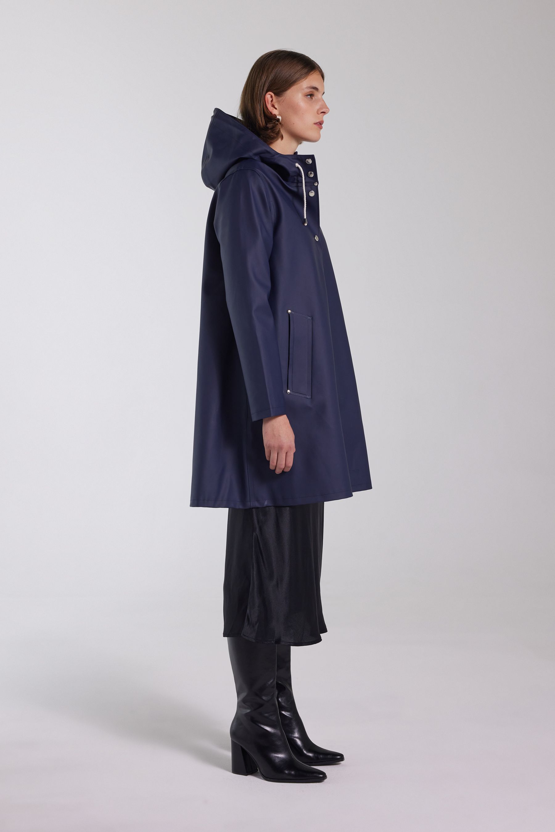 stutterheim mosebacke raincoat navy women jackets raincoats