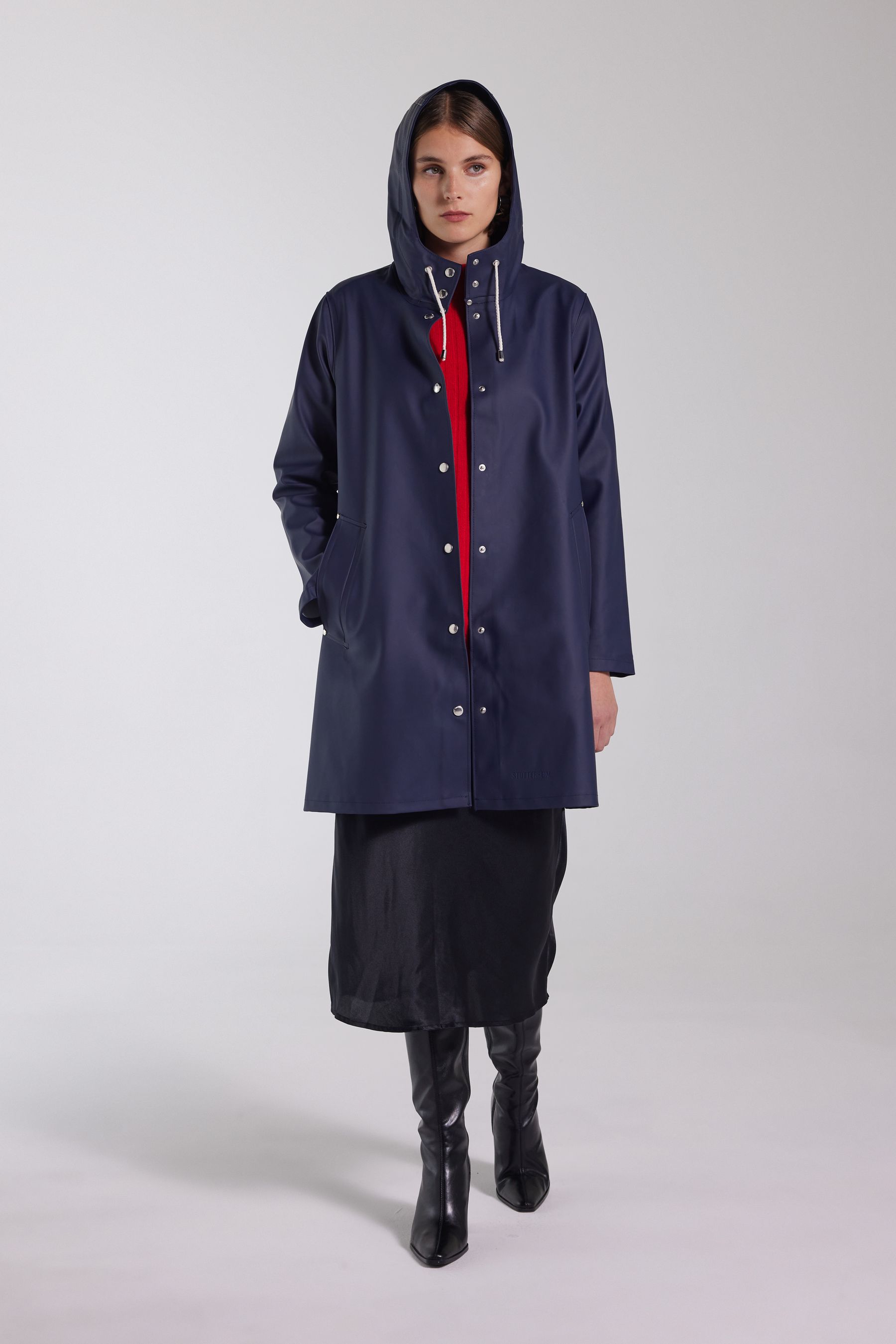 stutterheim mosebacke raincoat navy women jackets raincoats