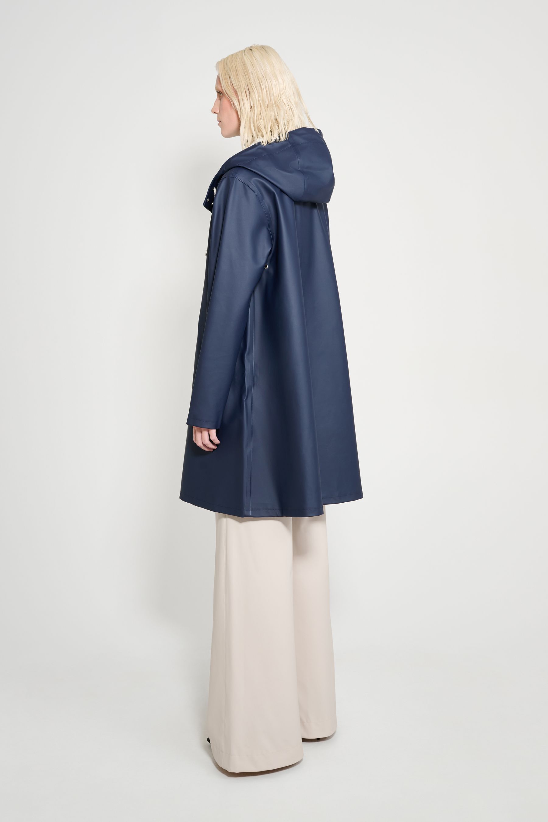 stutterheim mosebacke raincoat navy women jackets raincoats