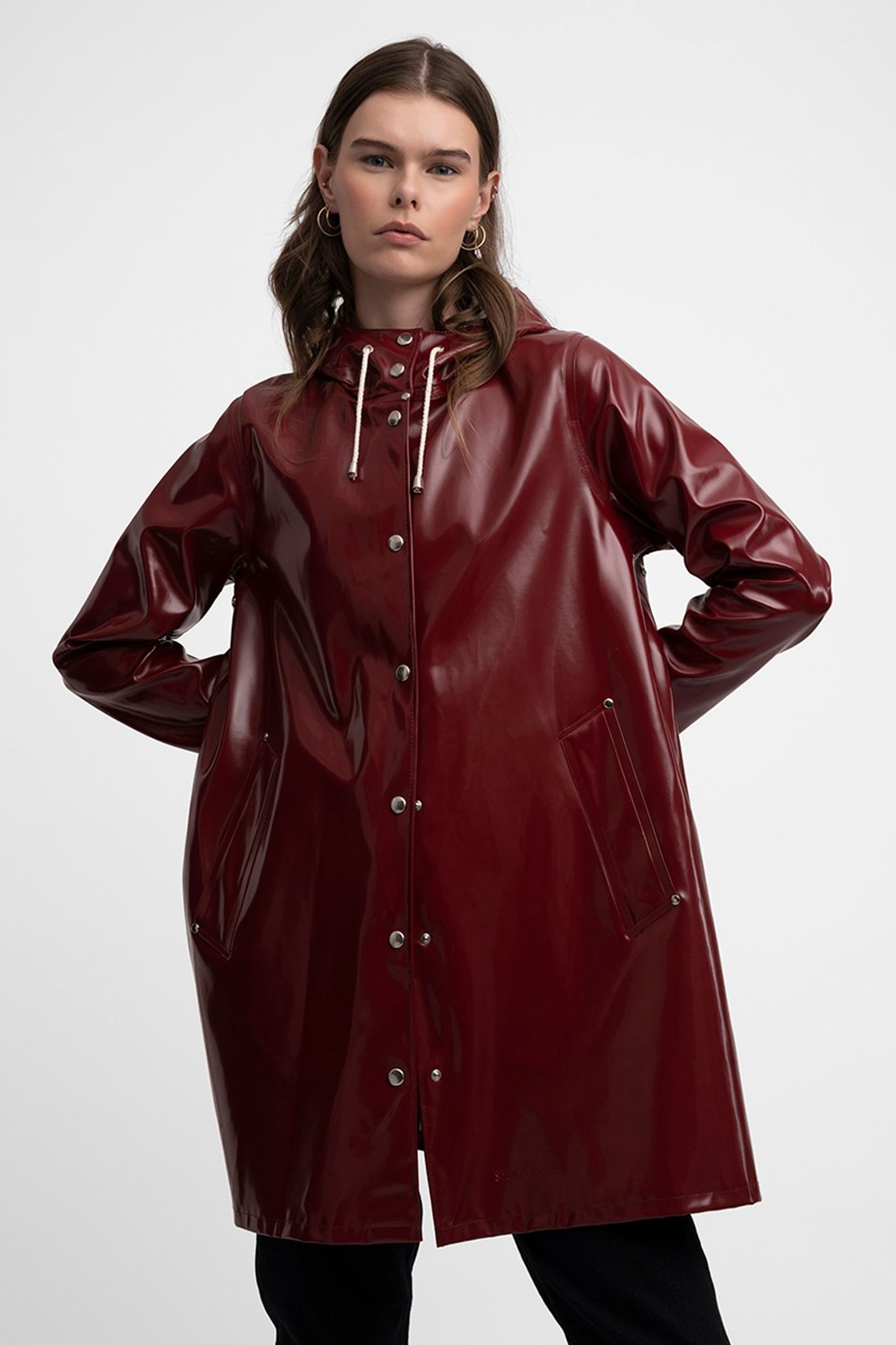 stutterheim mosebacke opal raincoat burgundy women jackets raincoats