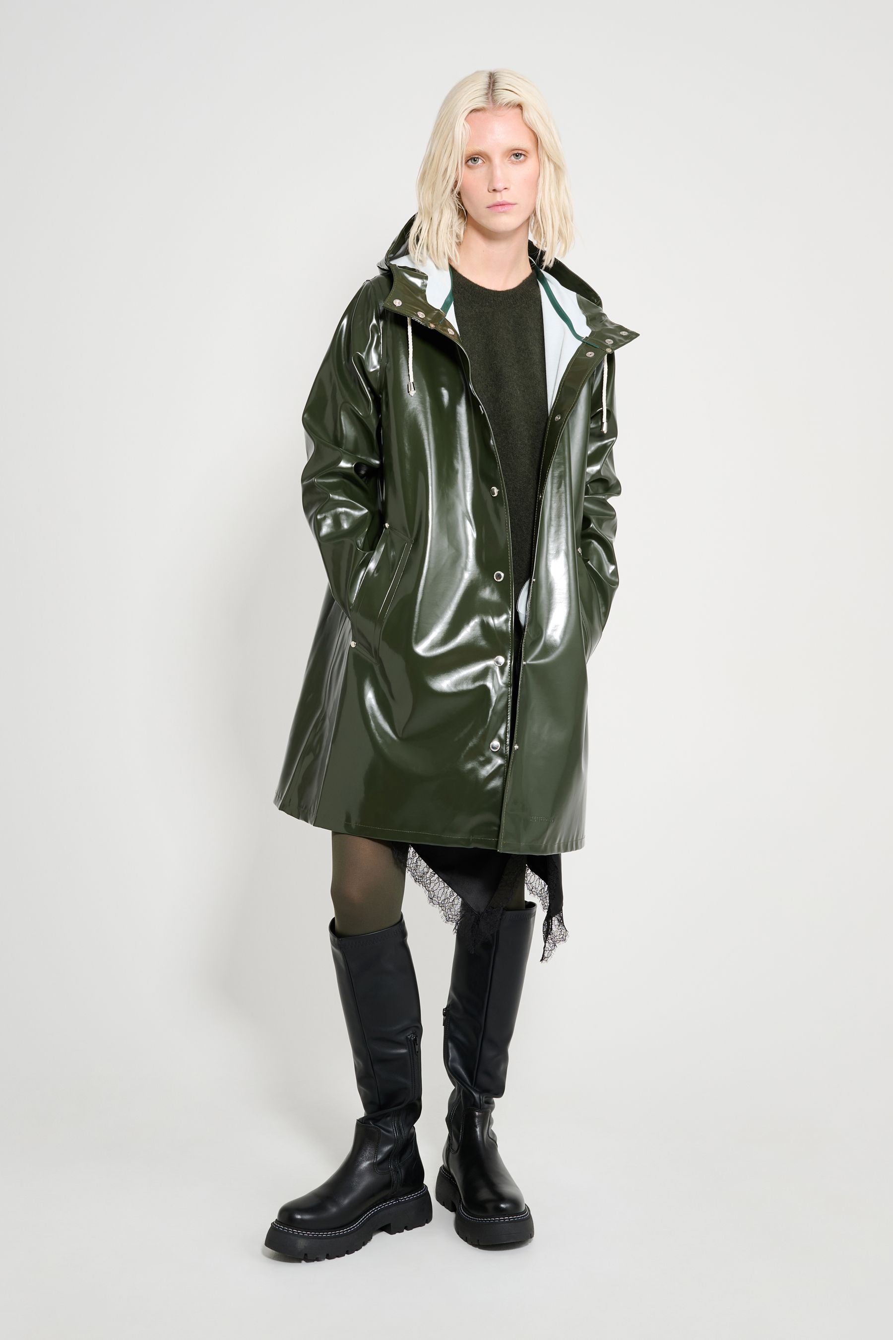 stutterheim mosebacke opal raincoat green women jackets raincoats
