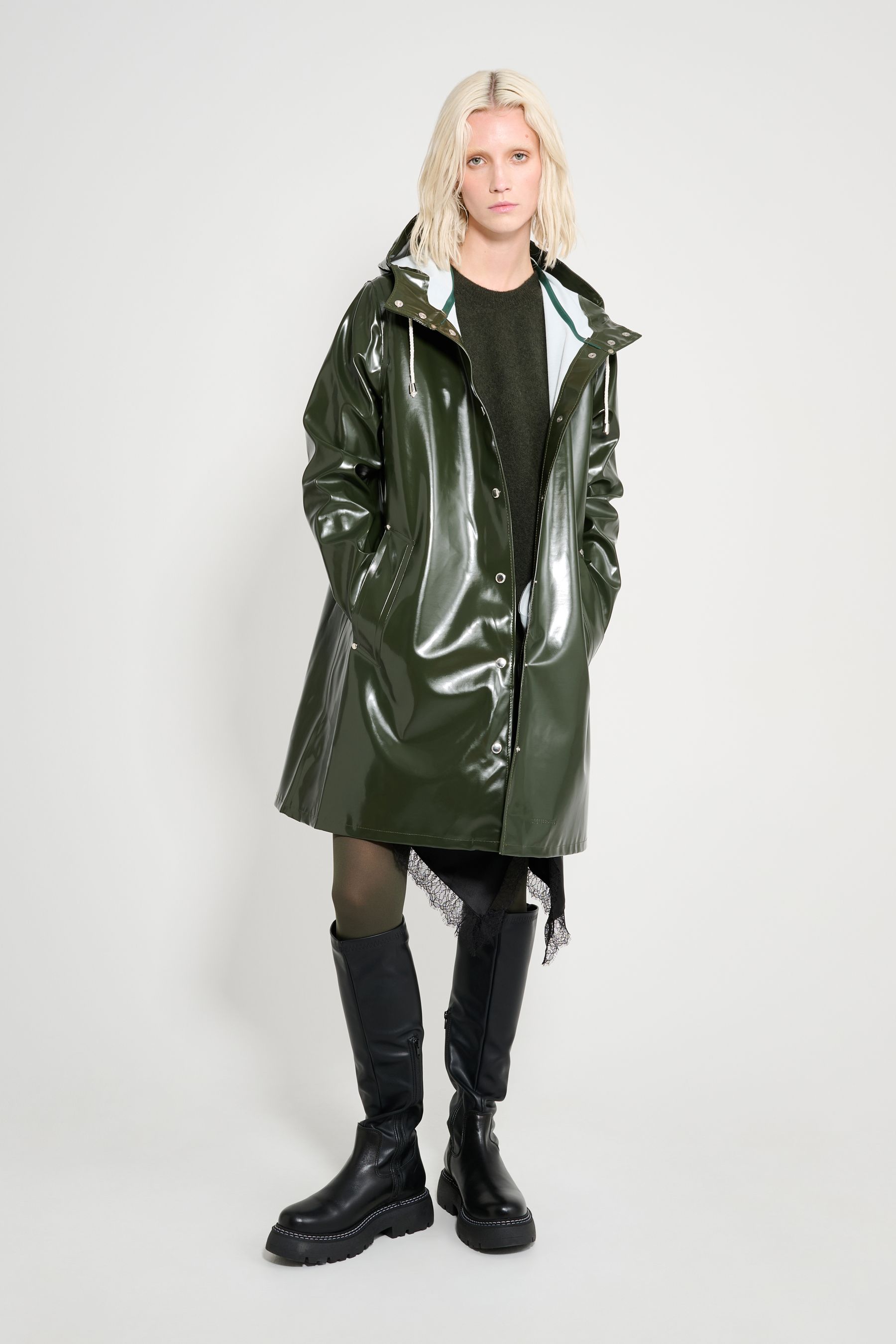 stutterheim mosebacke opal raincoat green women jackets raincoats