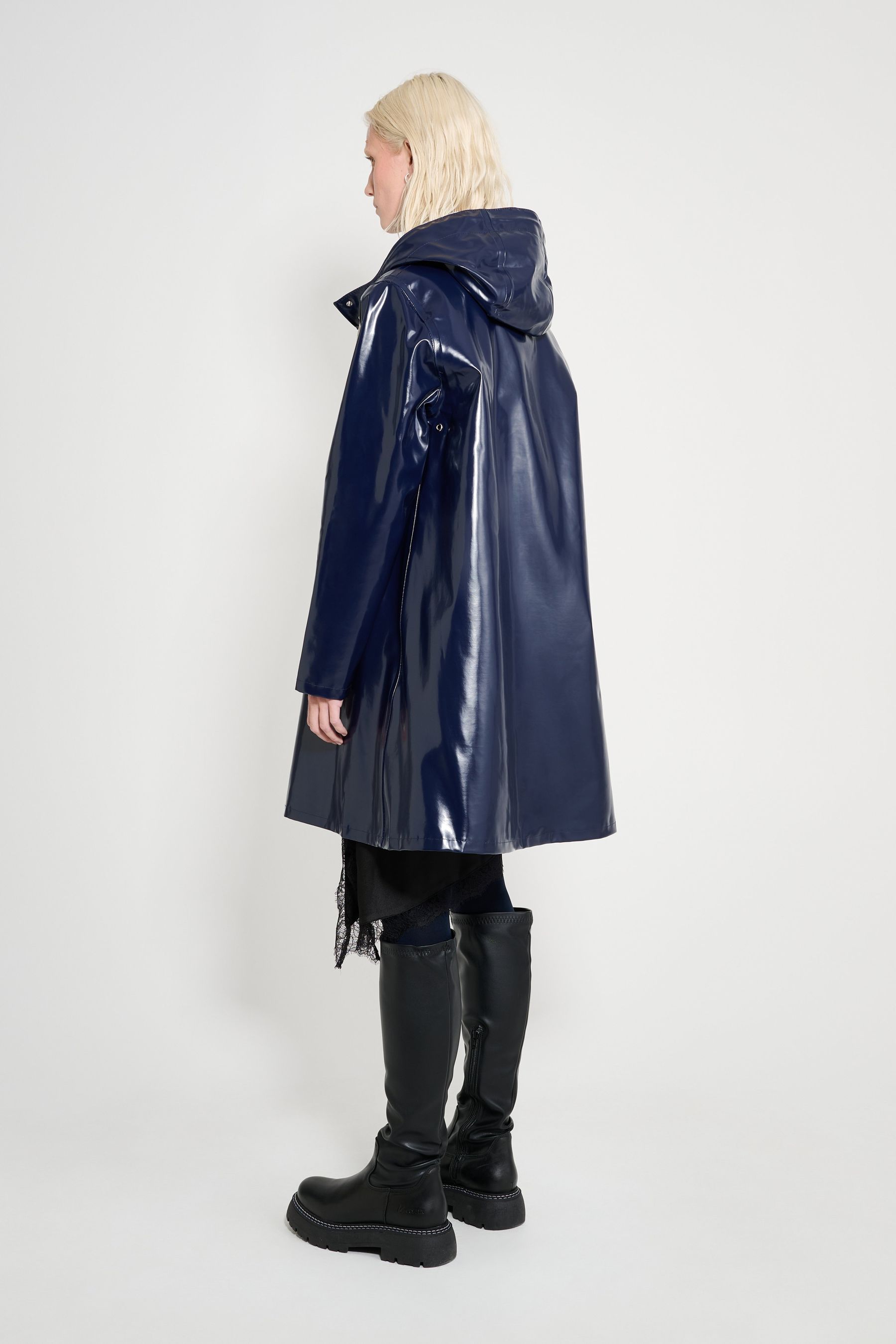 stutterheim mosebacke opal raincoat navy women jackets raincoats