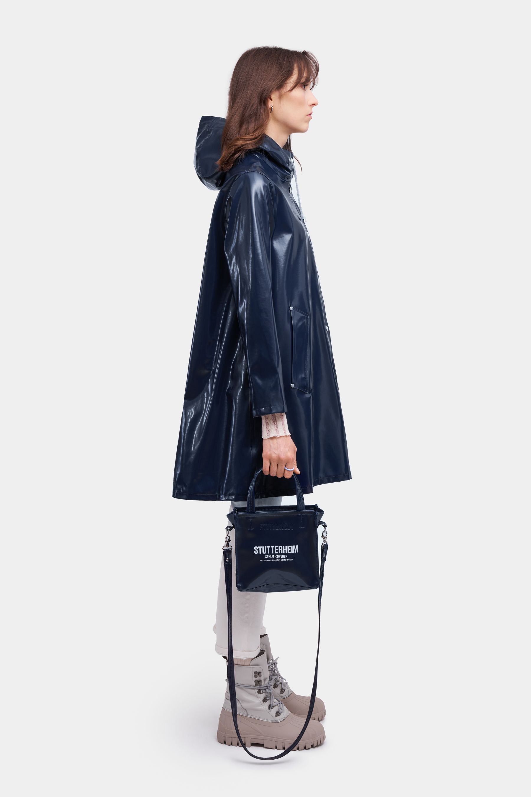 stutterheim mosebacke opal raincoat navy women jackets raincoats