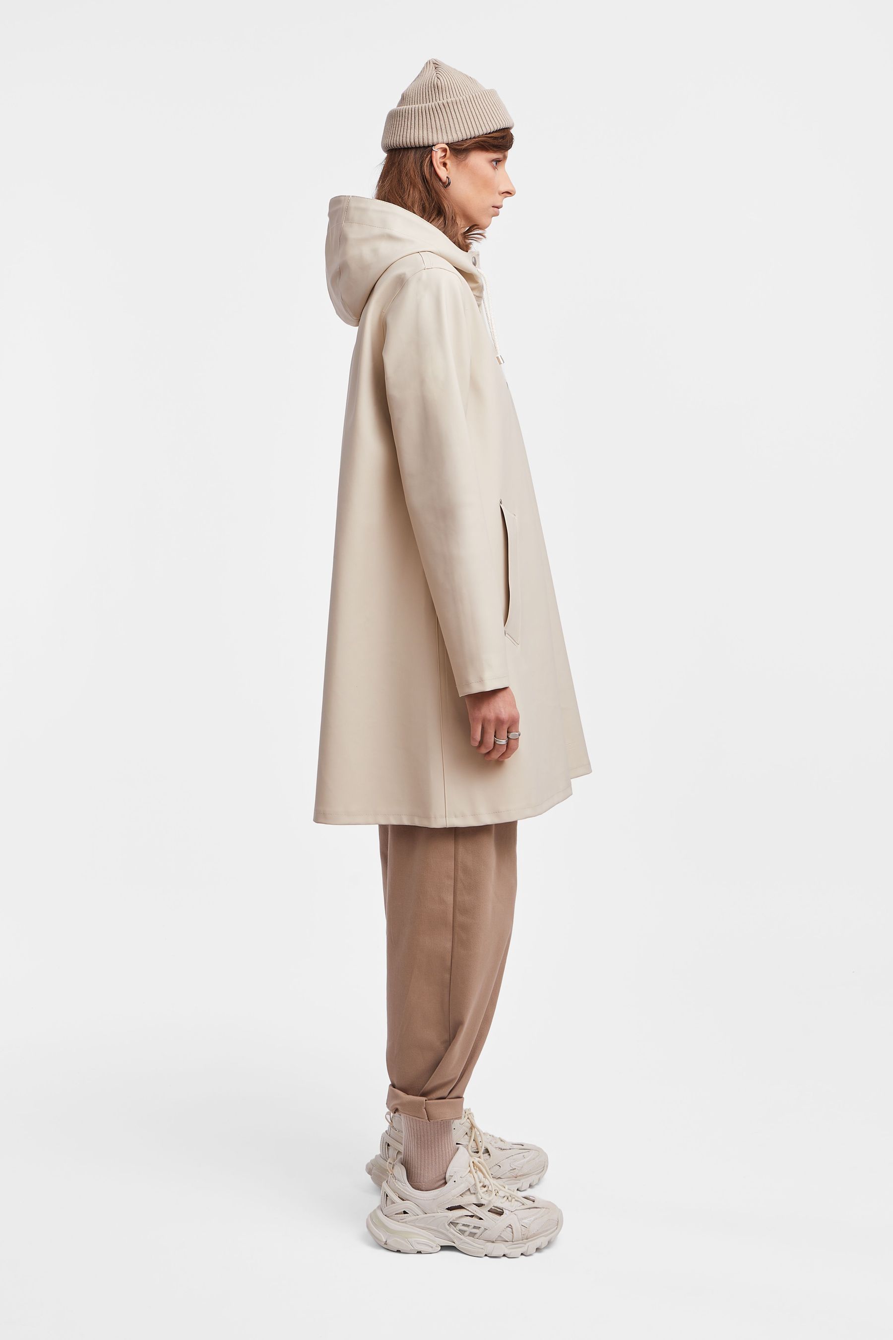 stutterheim mosebacke raincoat oyster women jackets raincoats
