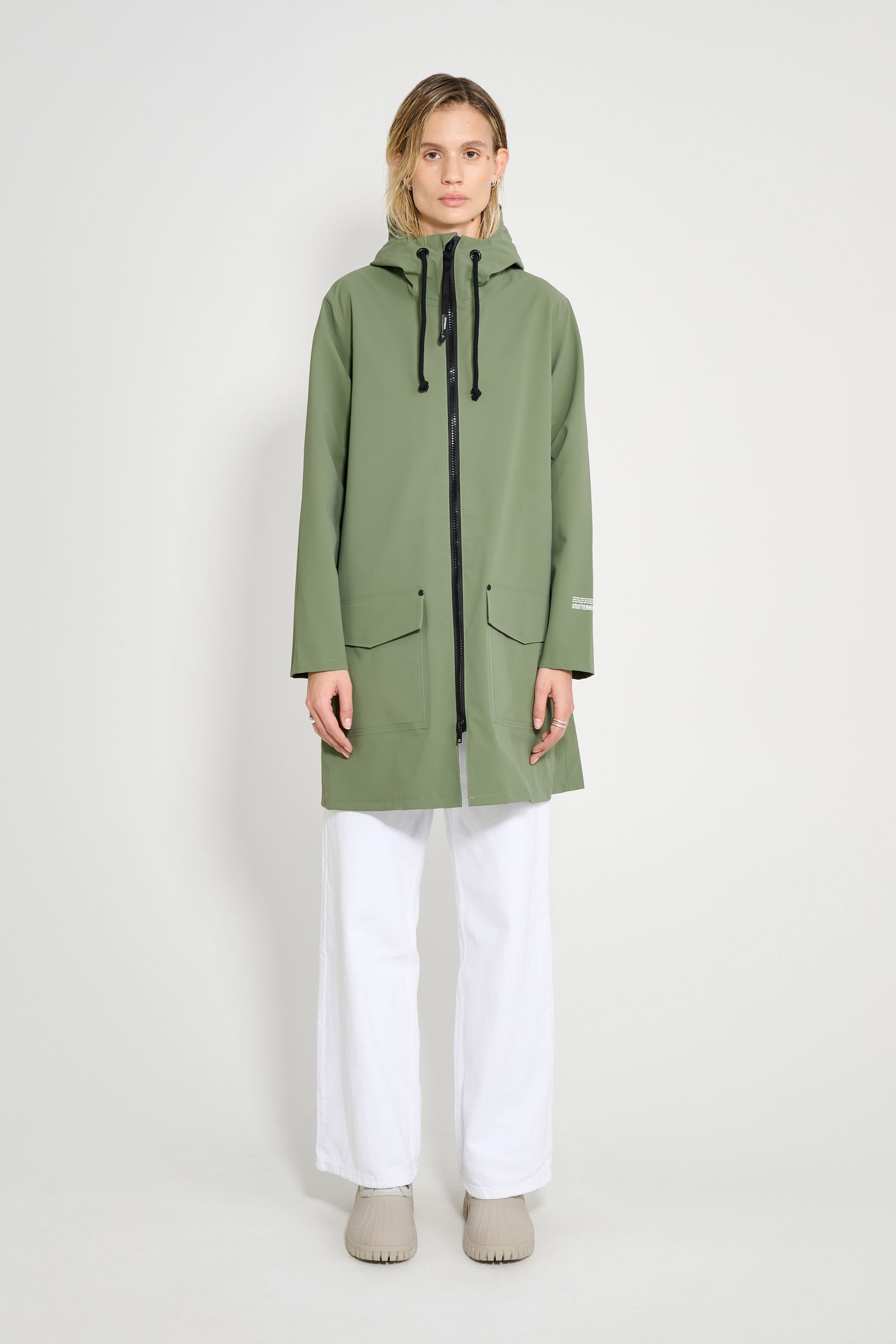 stutterheim mosebacke patch dry green women jackets