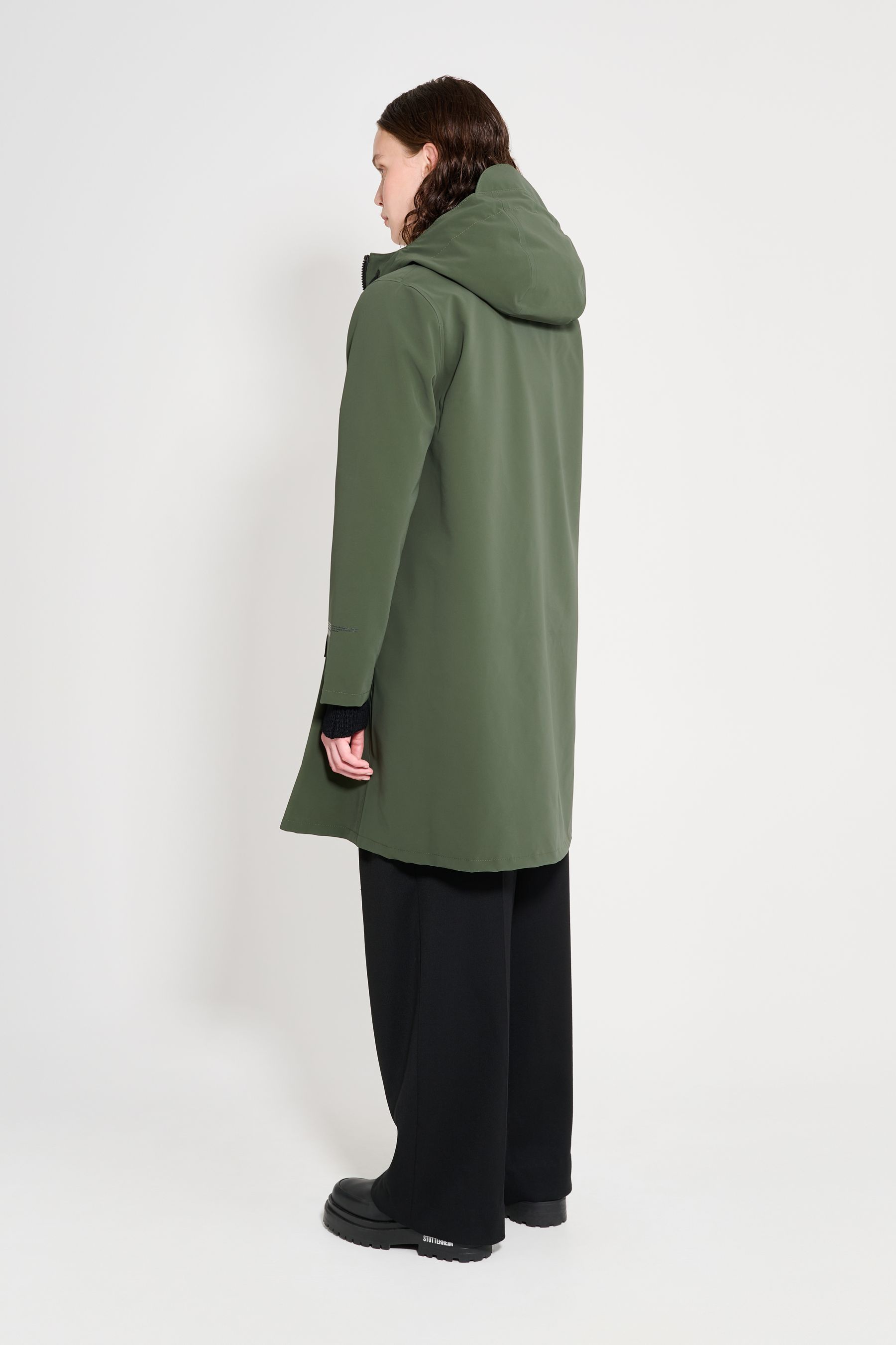 stutterheim mosebacke patch green women jackets raincoats