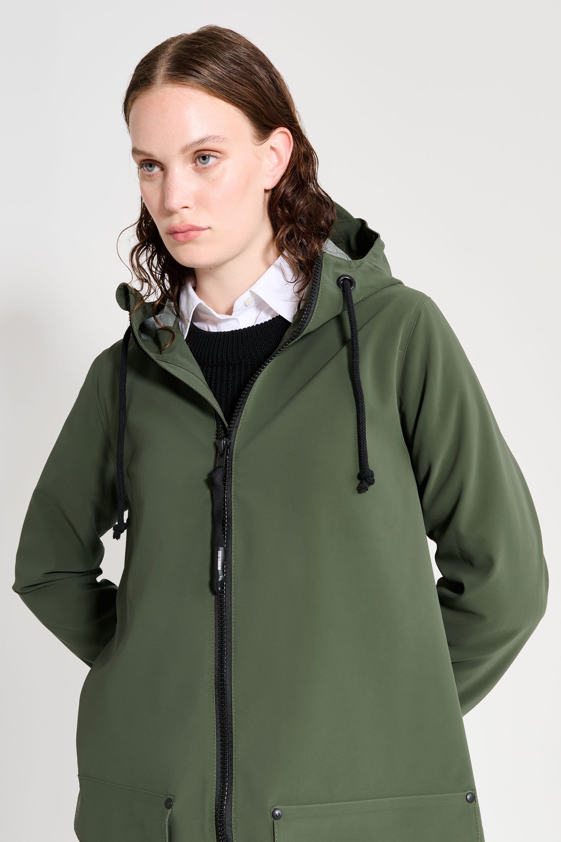 stutterheim mosebacke patch green women jackets raincoats