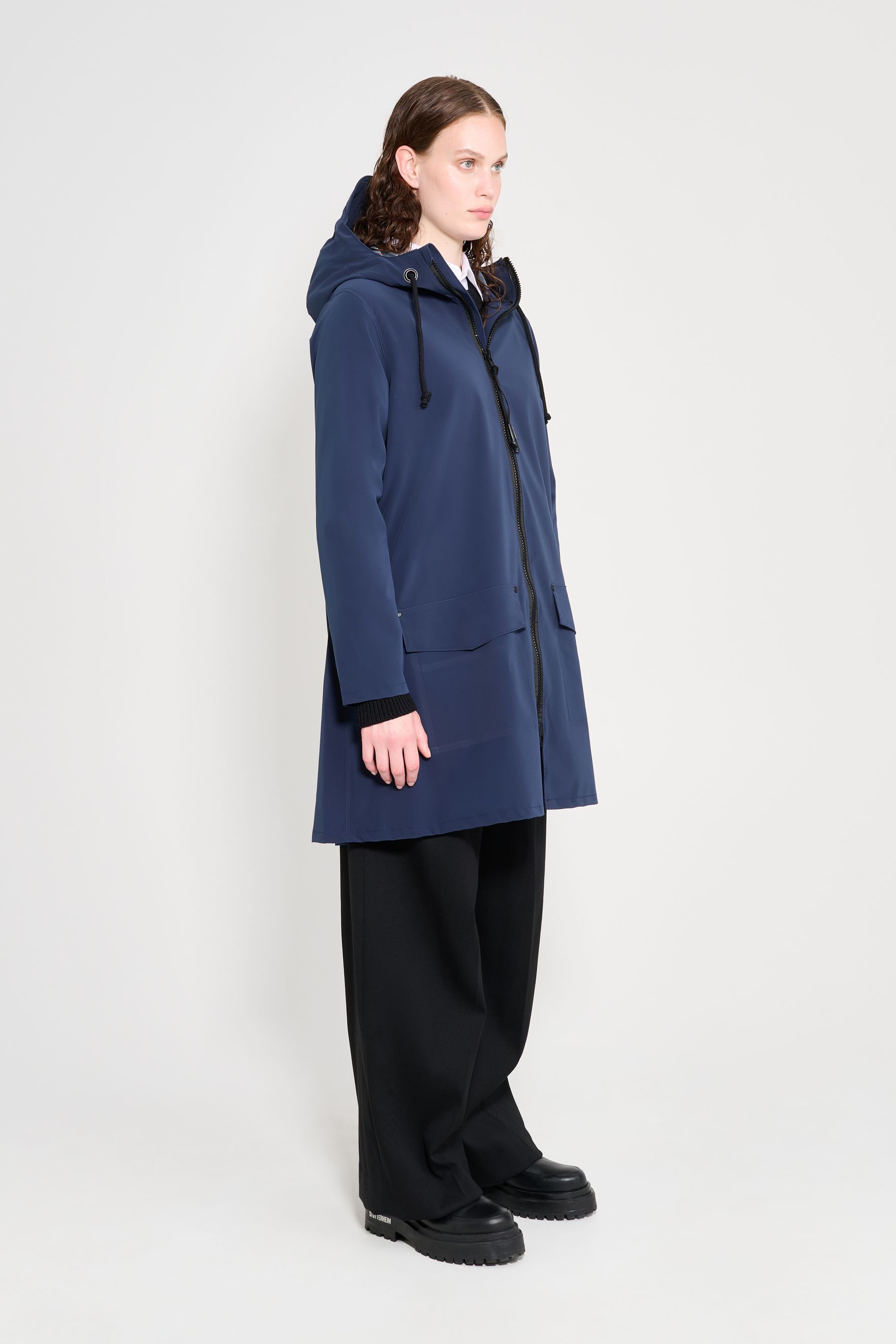 stutterheim mosebacke patch navy women jackets raincoats