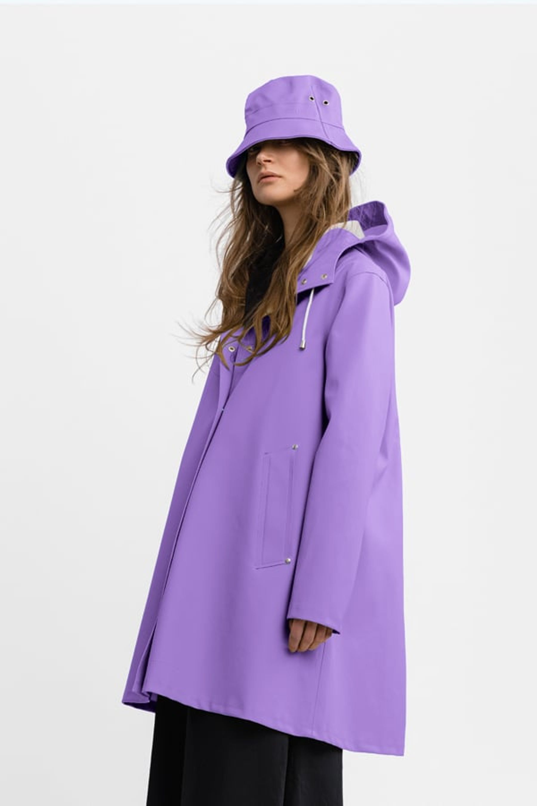 stutterheim mosebacke raincoat purple women jackets raincoats