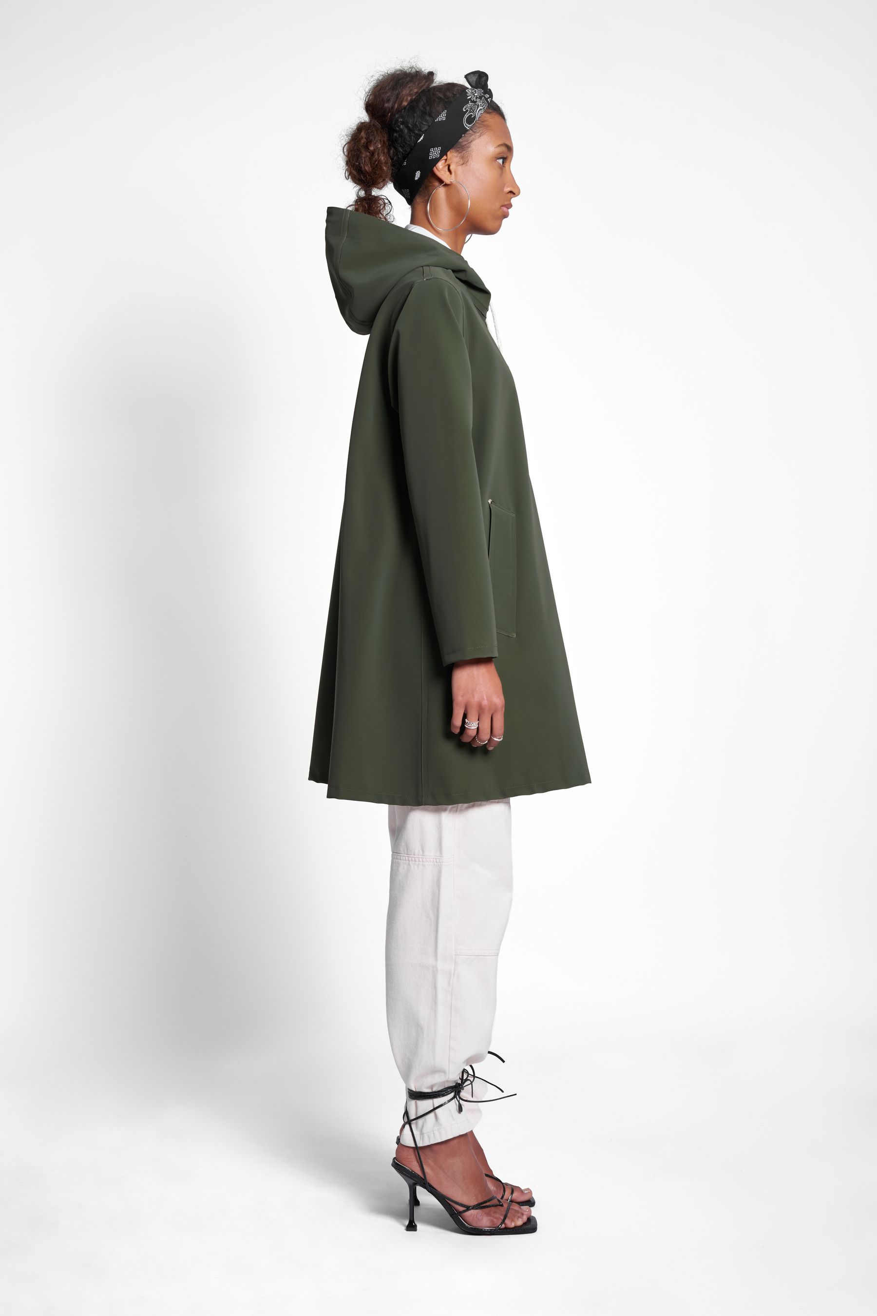 stutterheim mosebacke matte raincoat green women jackets raincoats