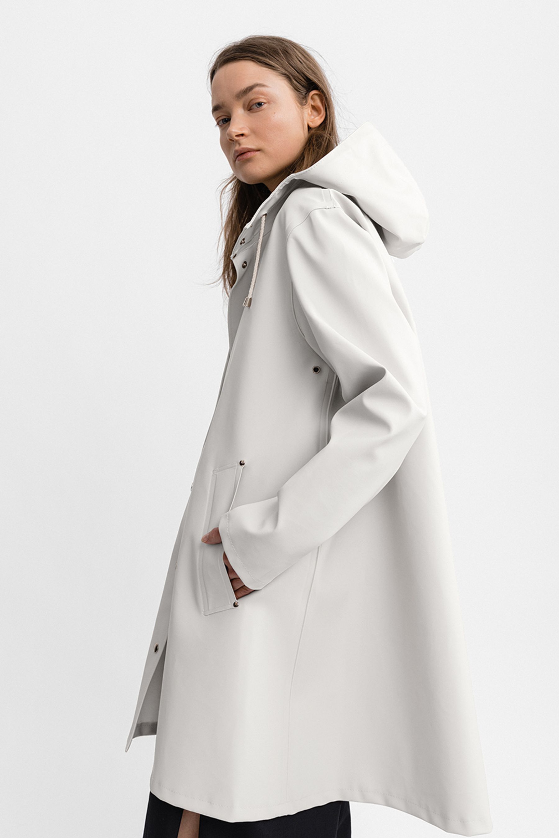 stutterheim mosebacke raincoat white women jackets raincoats