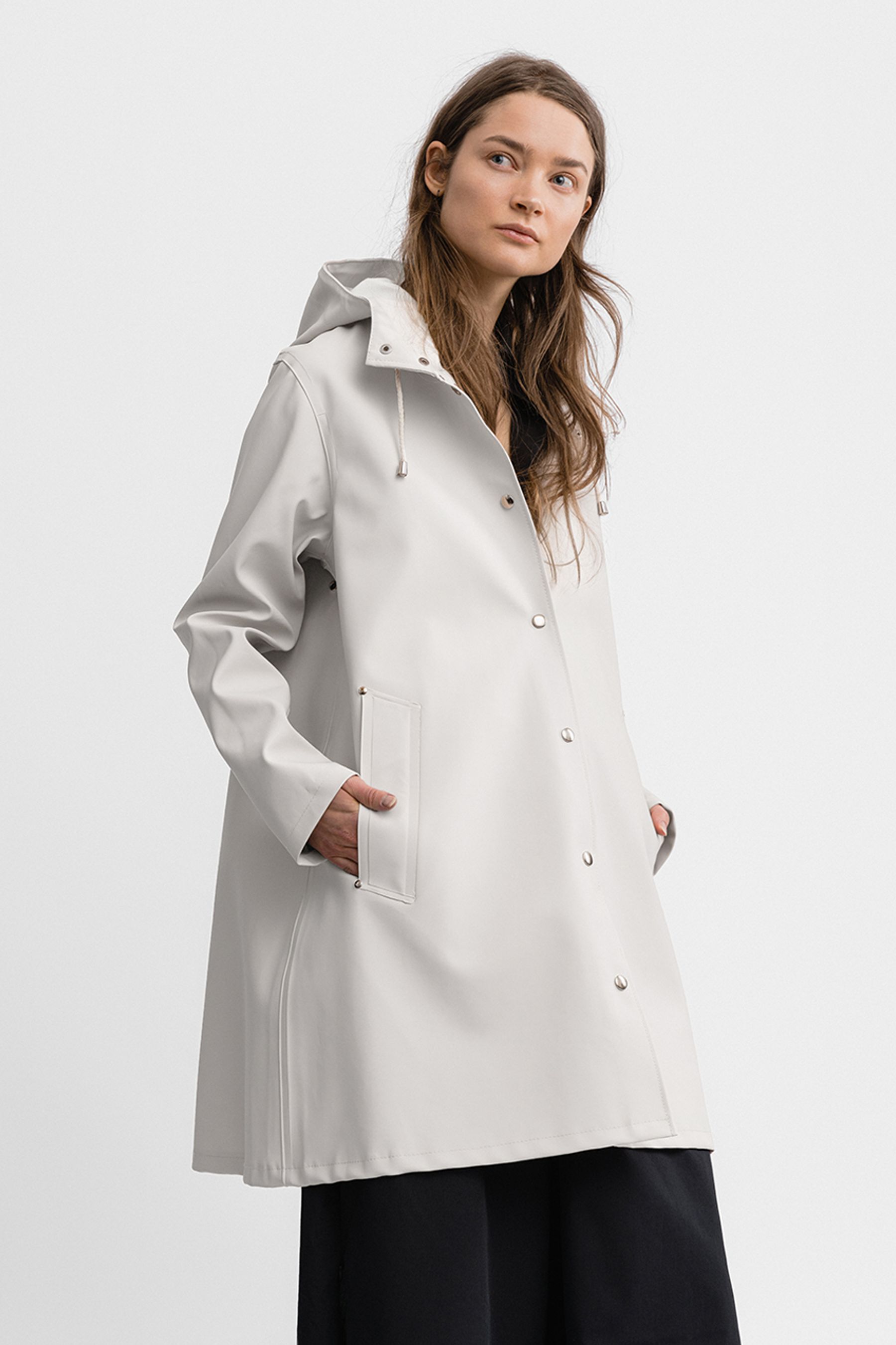 stutterheim mosebacke raincoat white women jackets raincoats