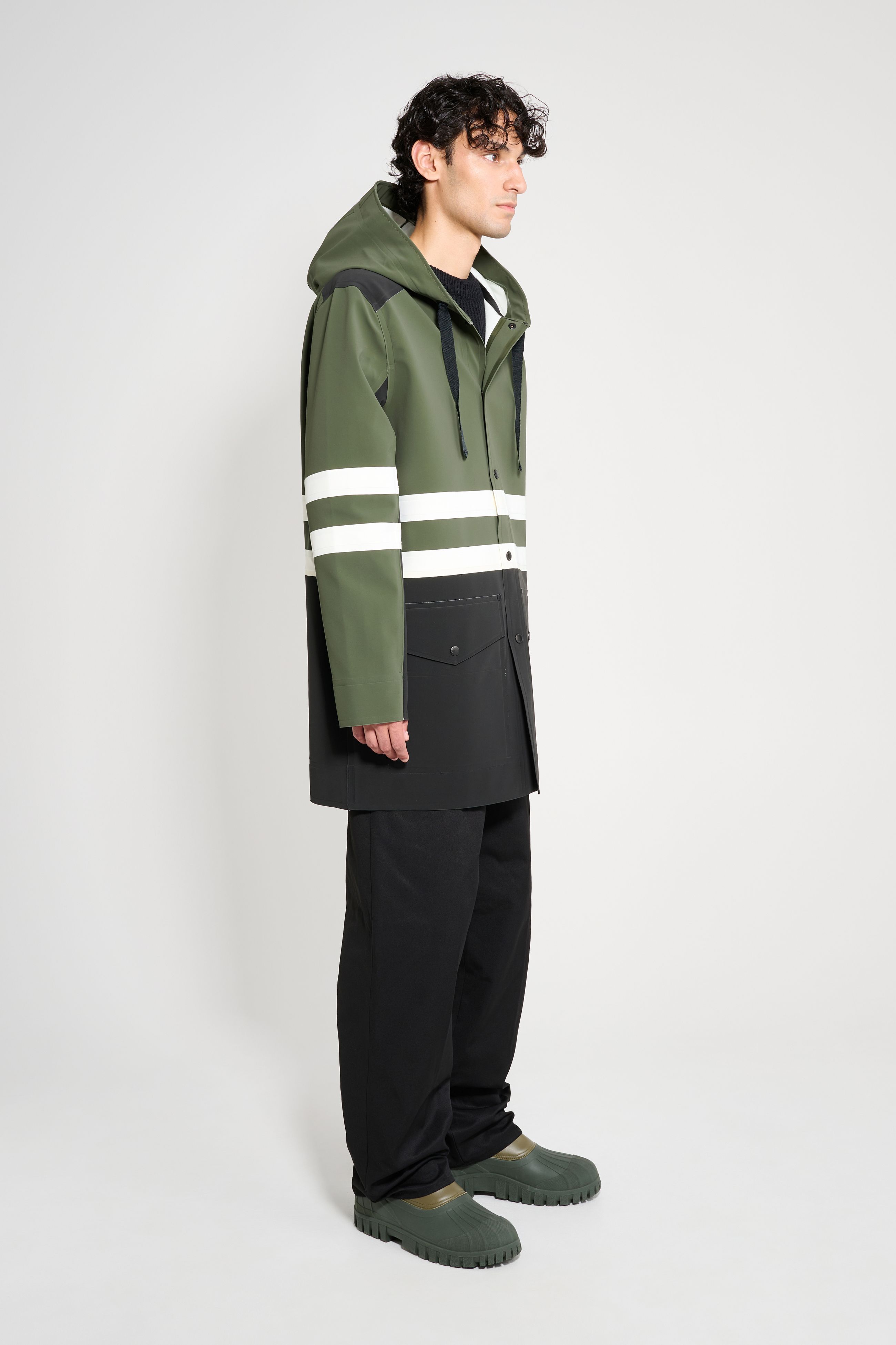Stutterheim Nockeby Raincoat Black/green/whit