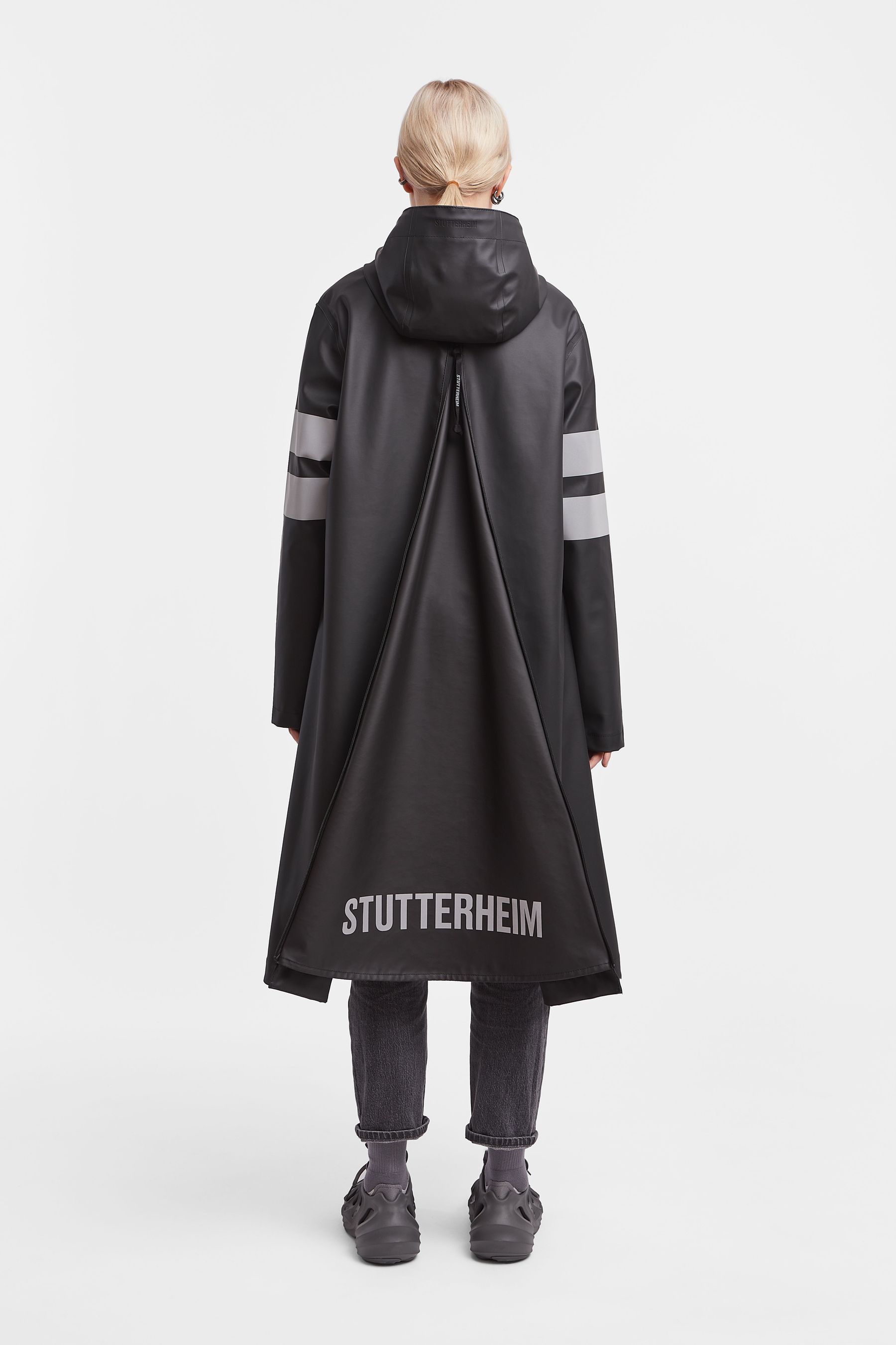 stutterheim norrbro bike raincoat black women jackets raincoats