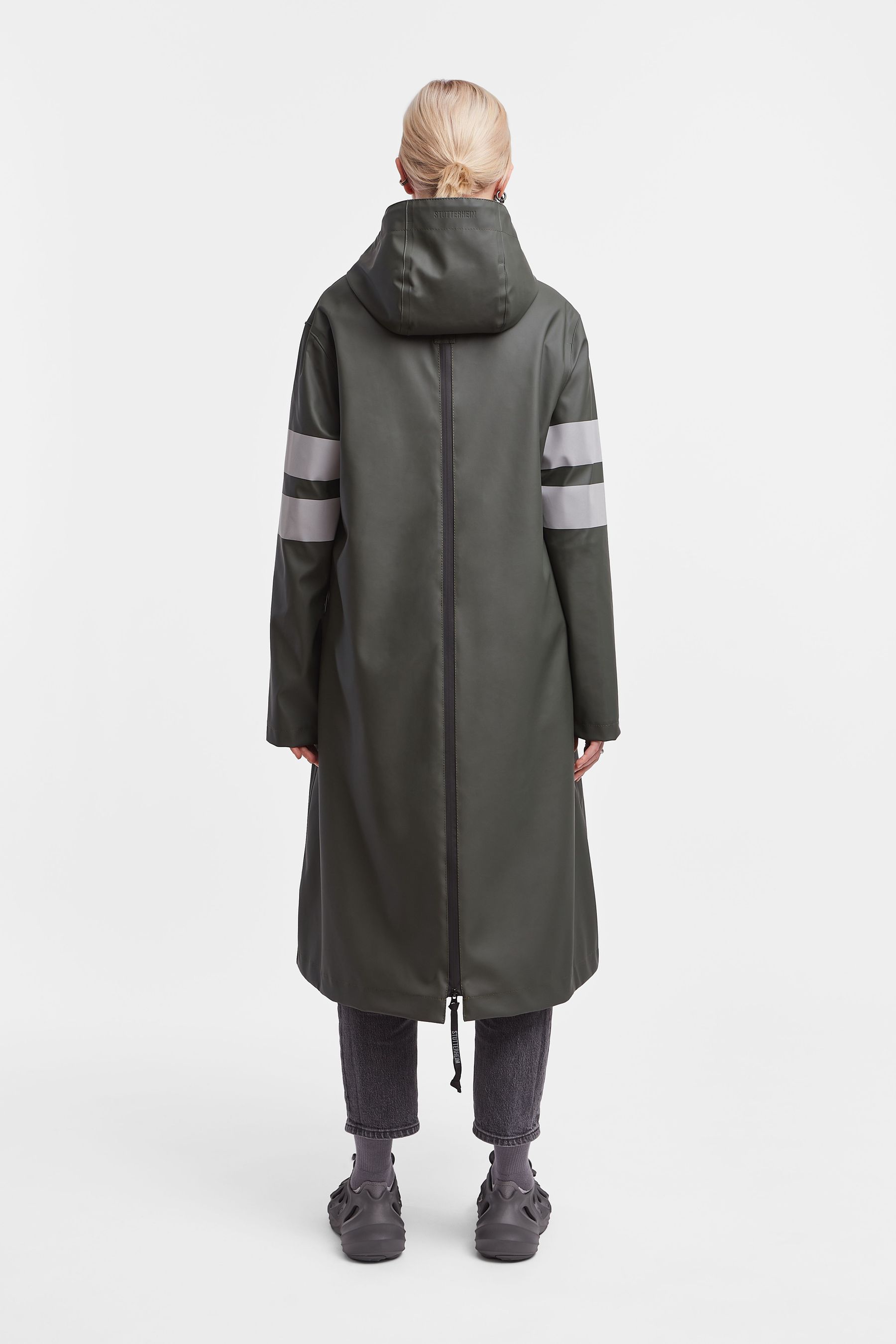stutterheim norrbro bike raincoat green women jackets raincoats