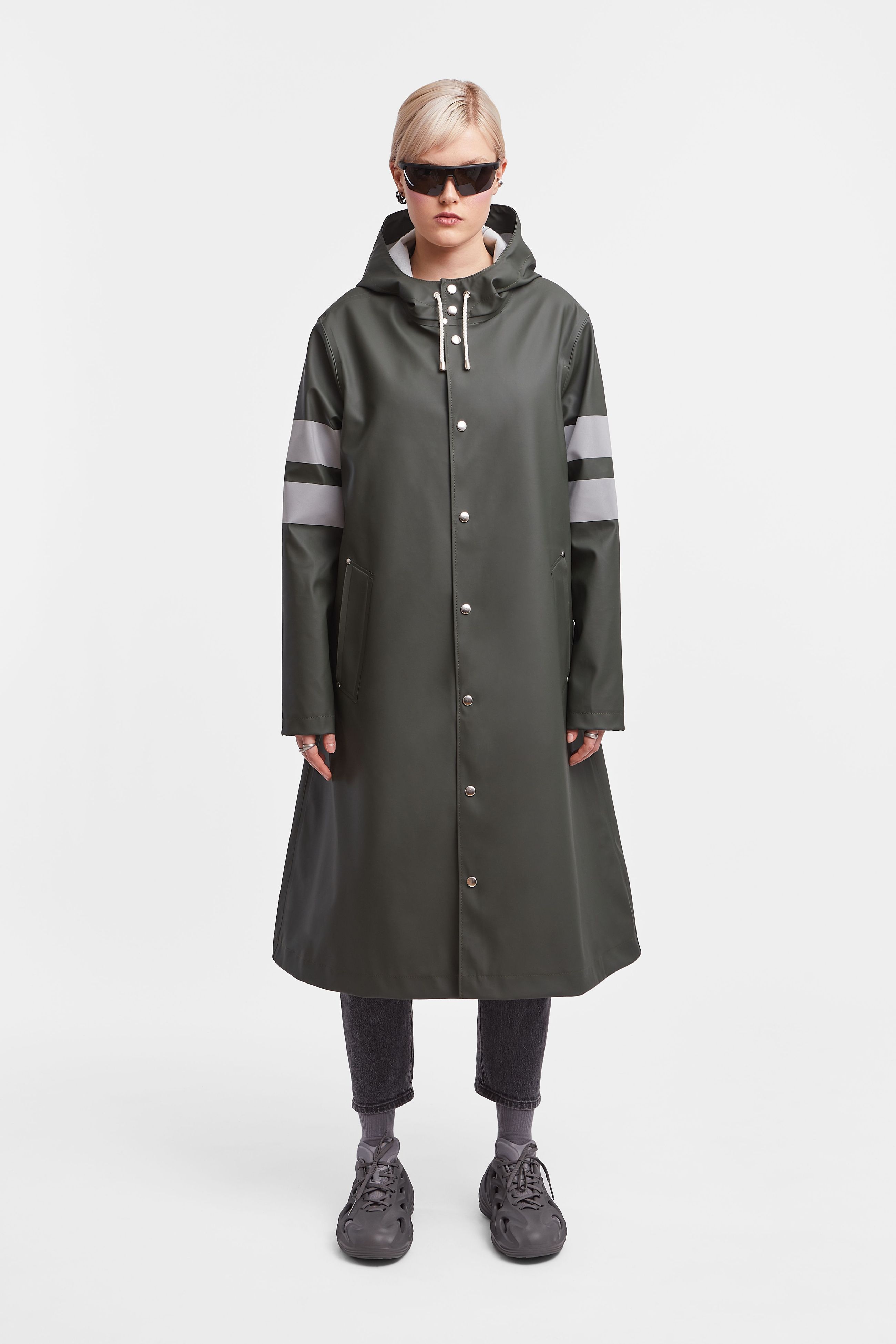 stutterheim norrbro bike raincoat green women jackets raincoats