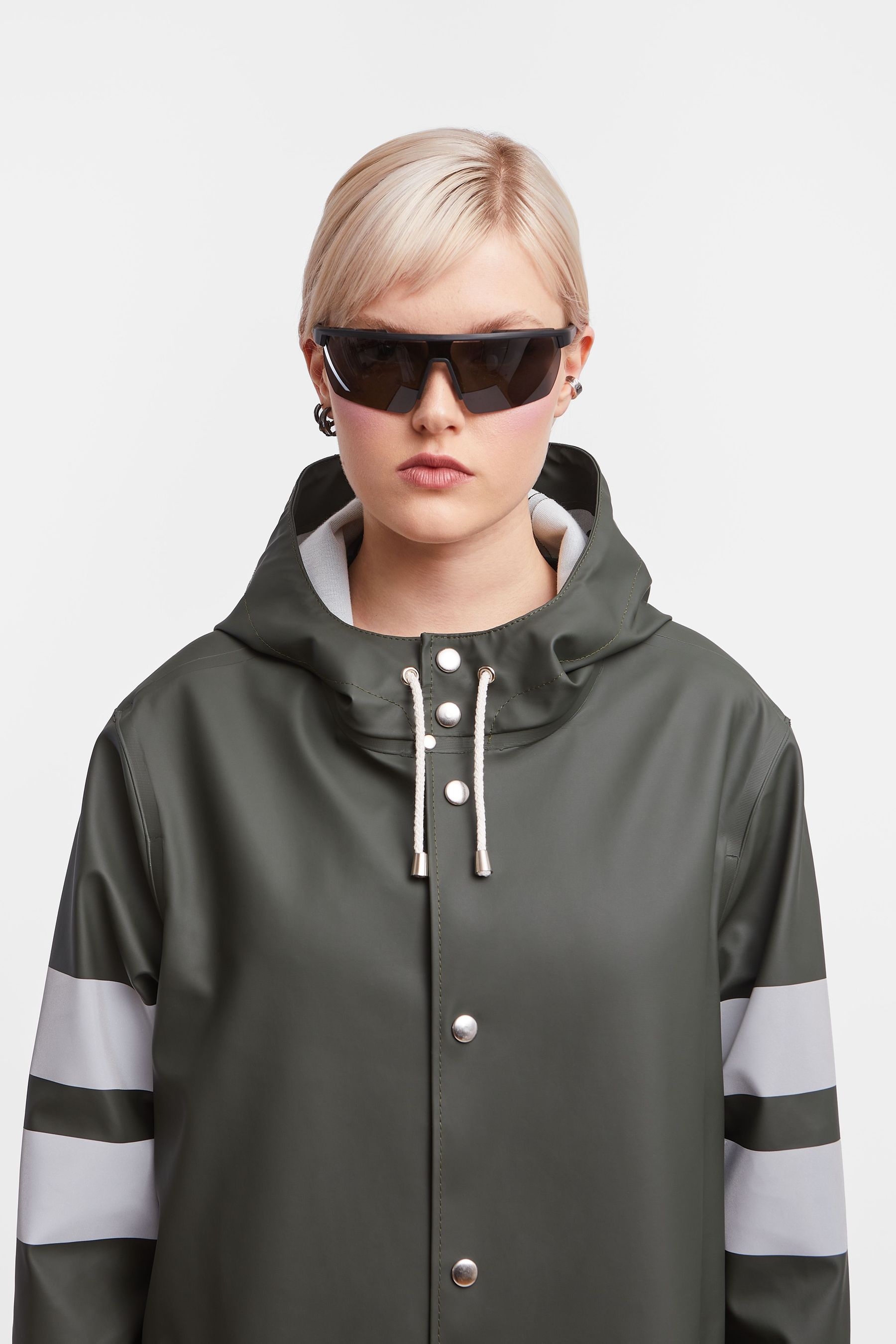 stutterheim norrbro bike raincoat green women jackets raincoats