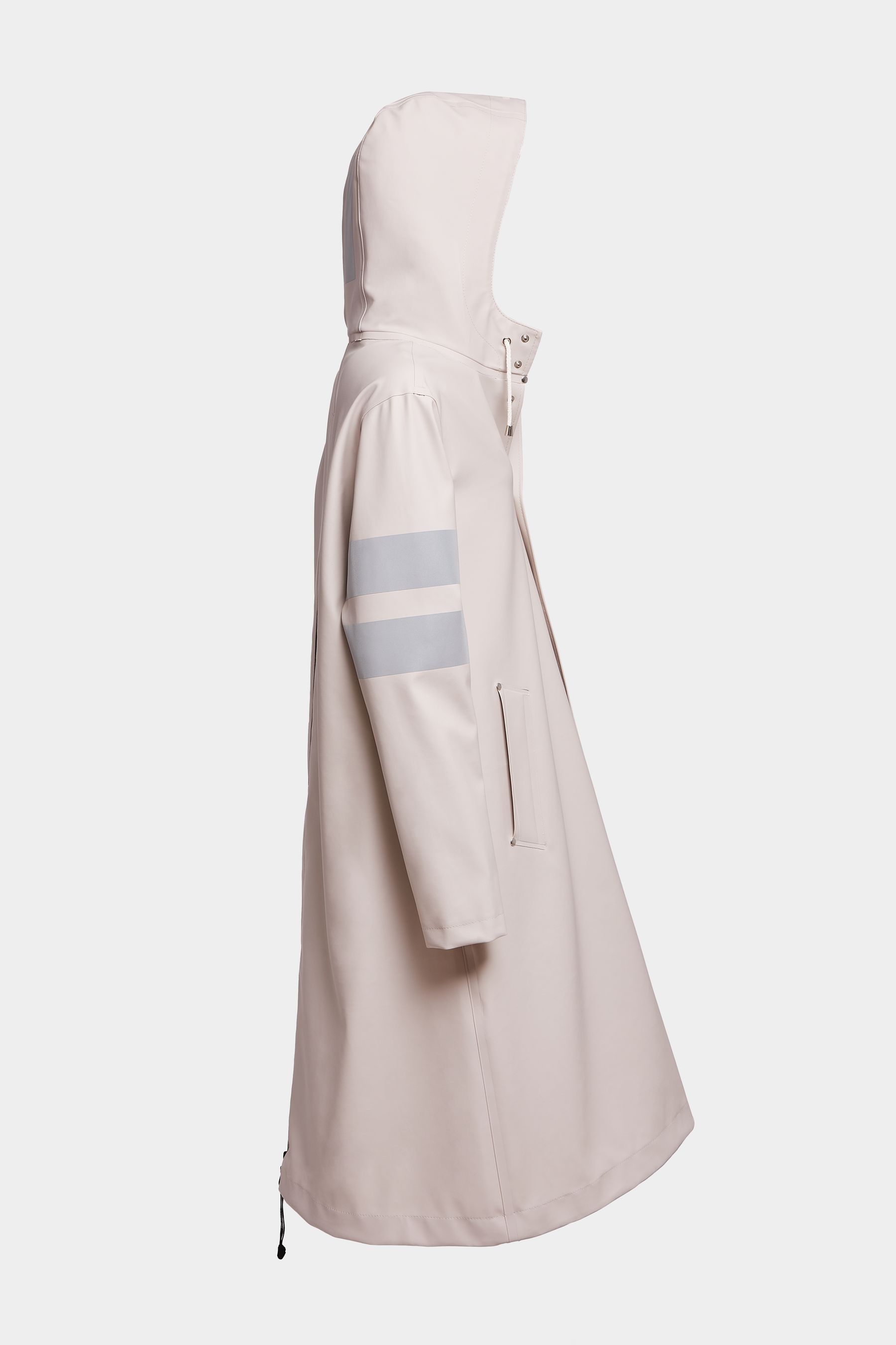 stutterheim norrbro bike raincoat light sand women jackets raincoats