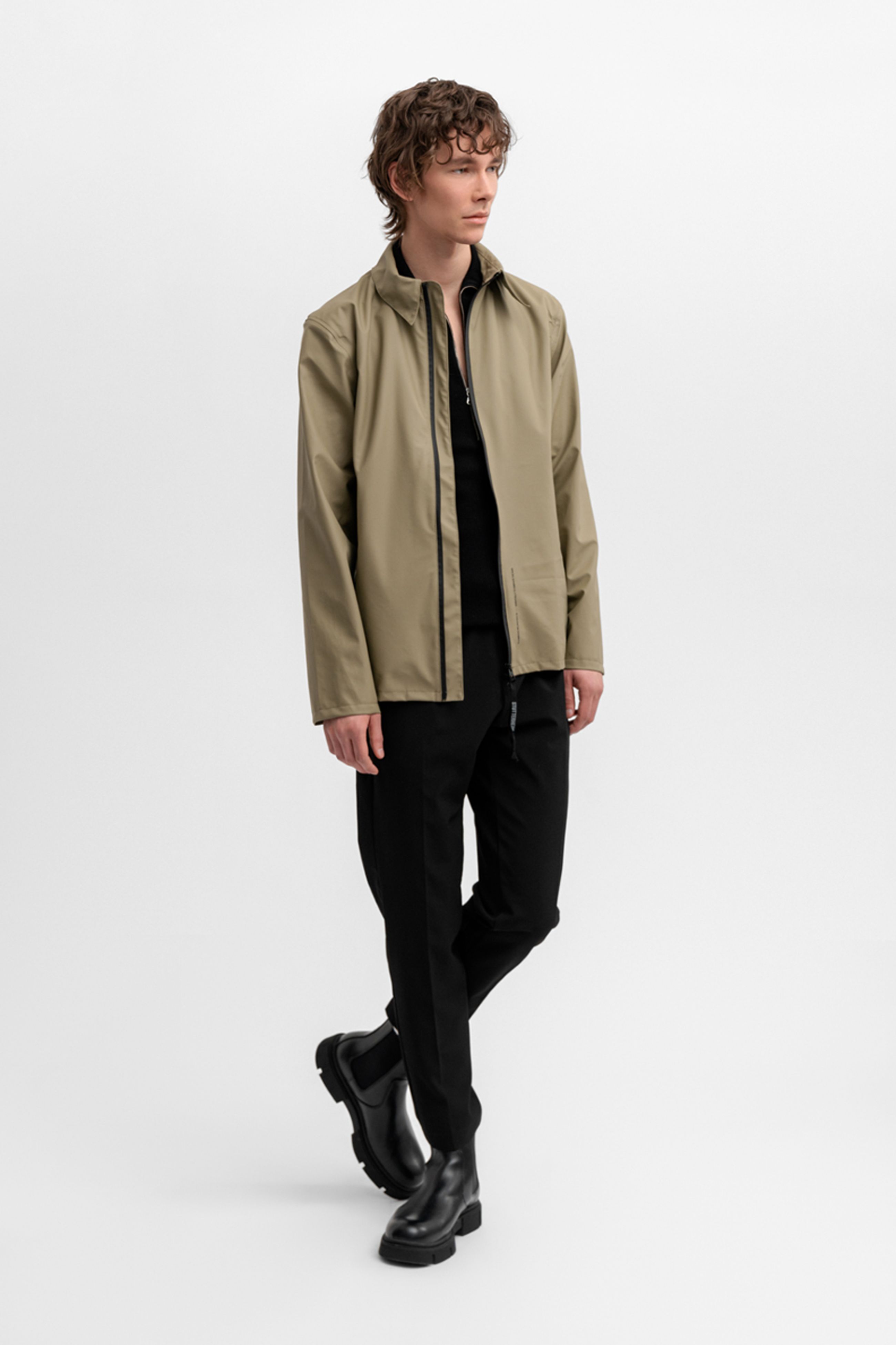 stutterheim notting hill lightweight overshirt aloe men jackets overshirts