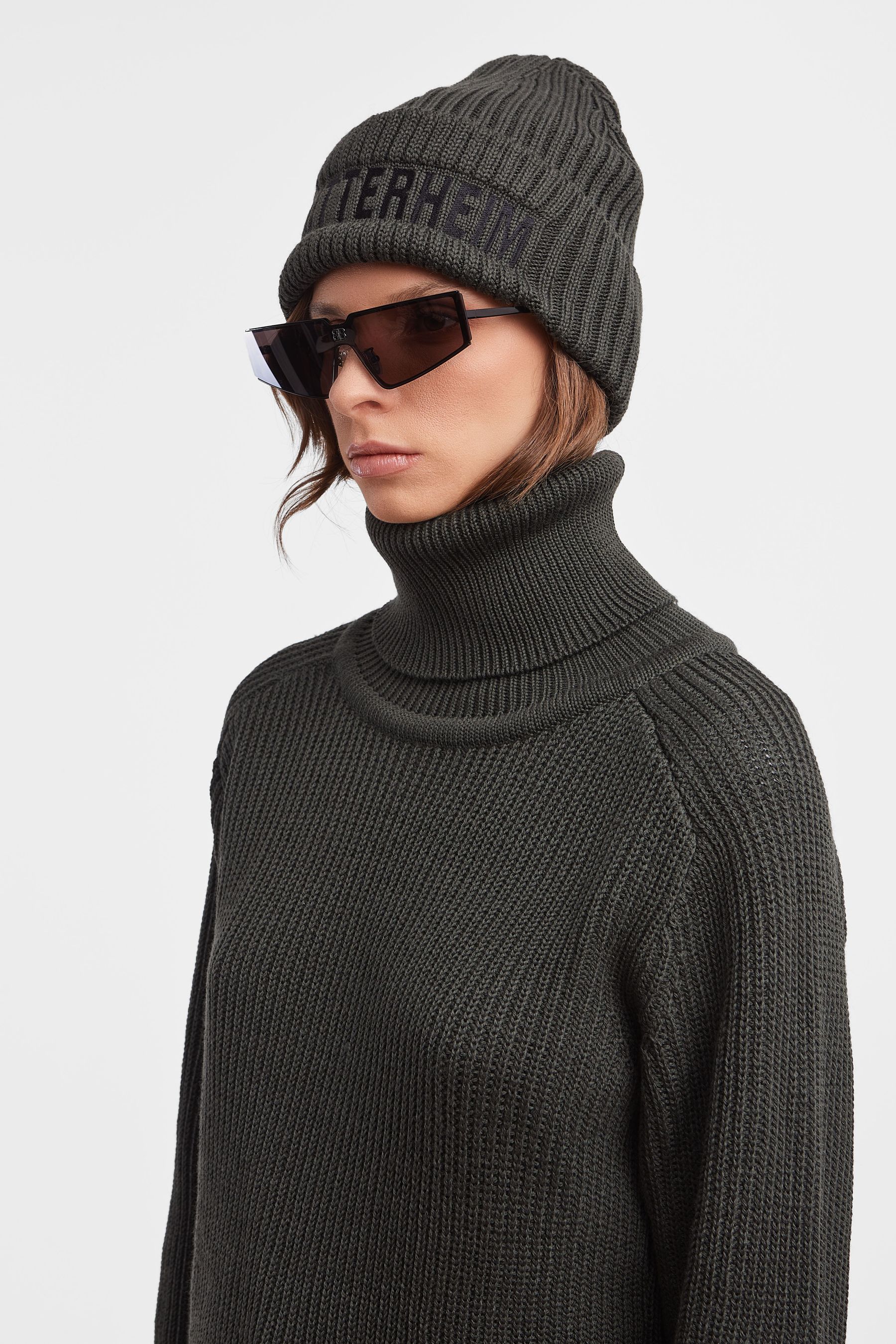 stutterheim original roller sweater green women knitwear