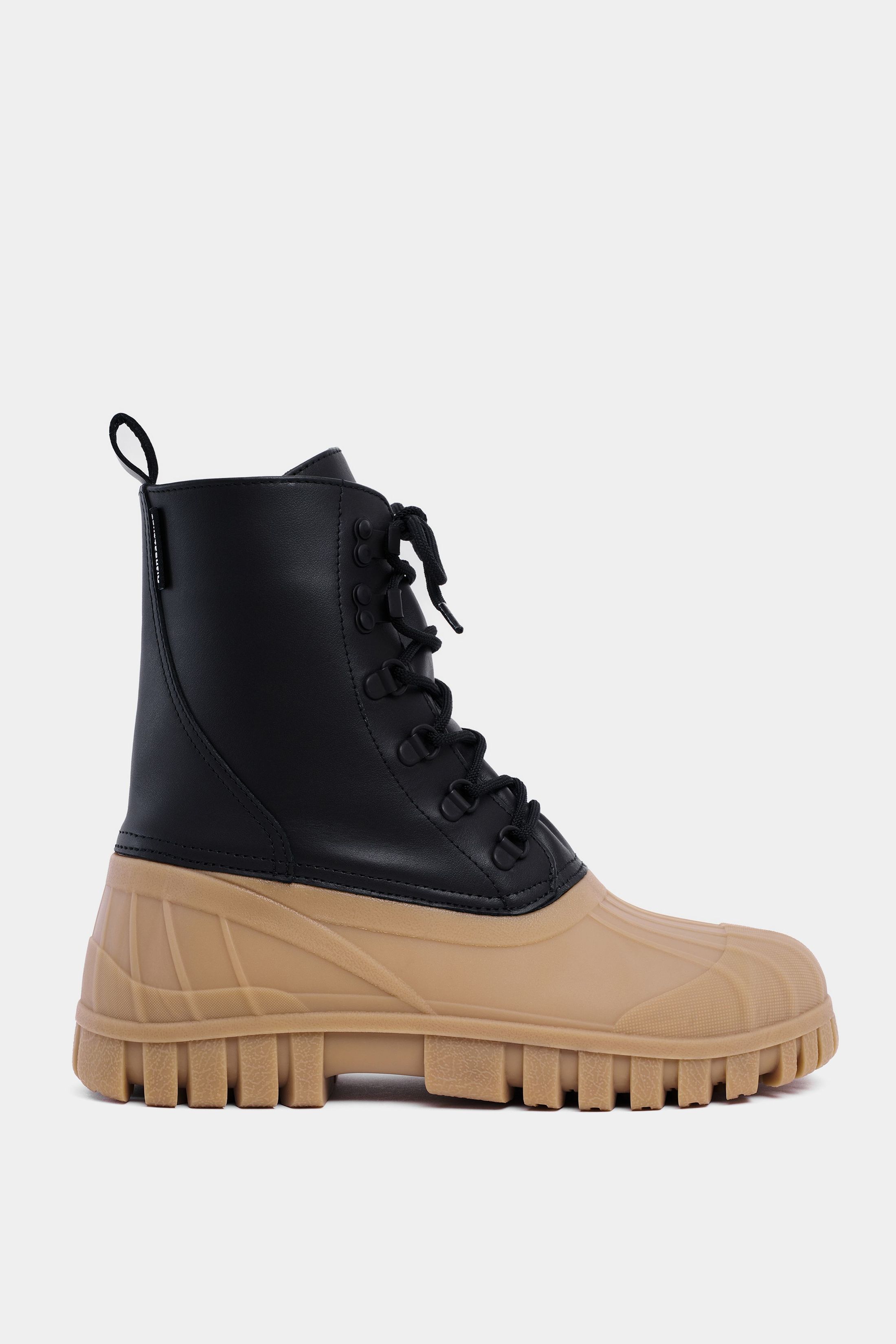 stutterheim patrol boot leather black/fudge footwear leather-boots