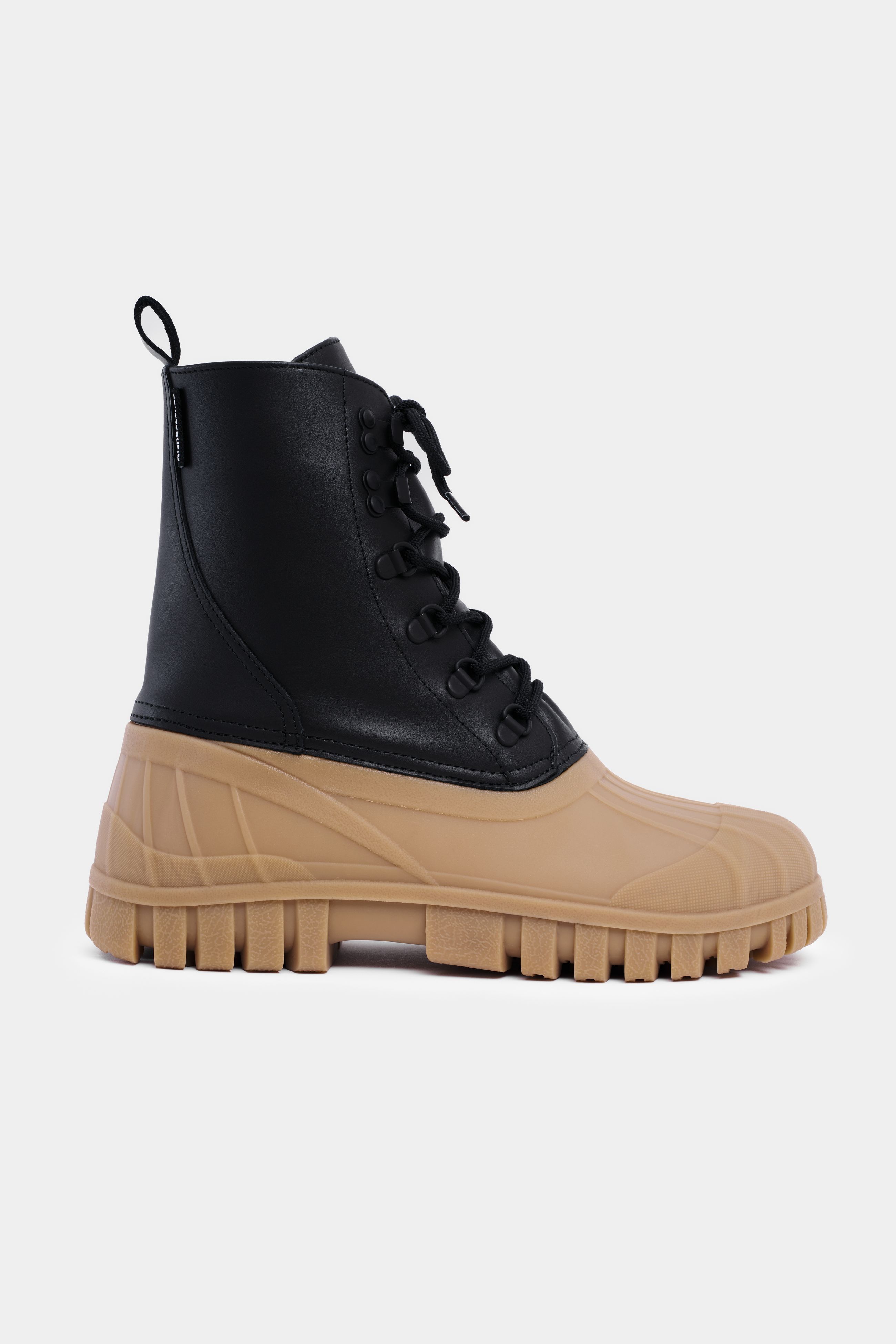 stutterheim patrol boot leather black/fudge footwear leather-boots