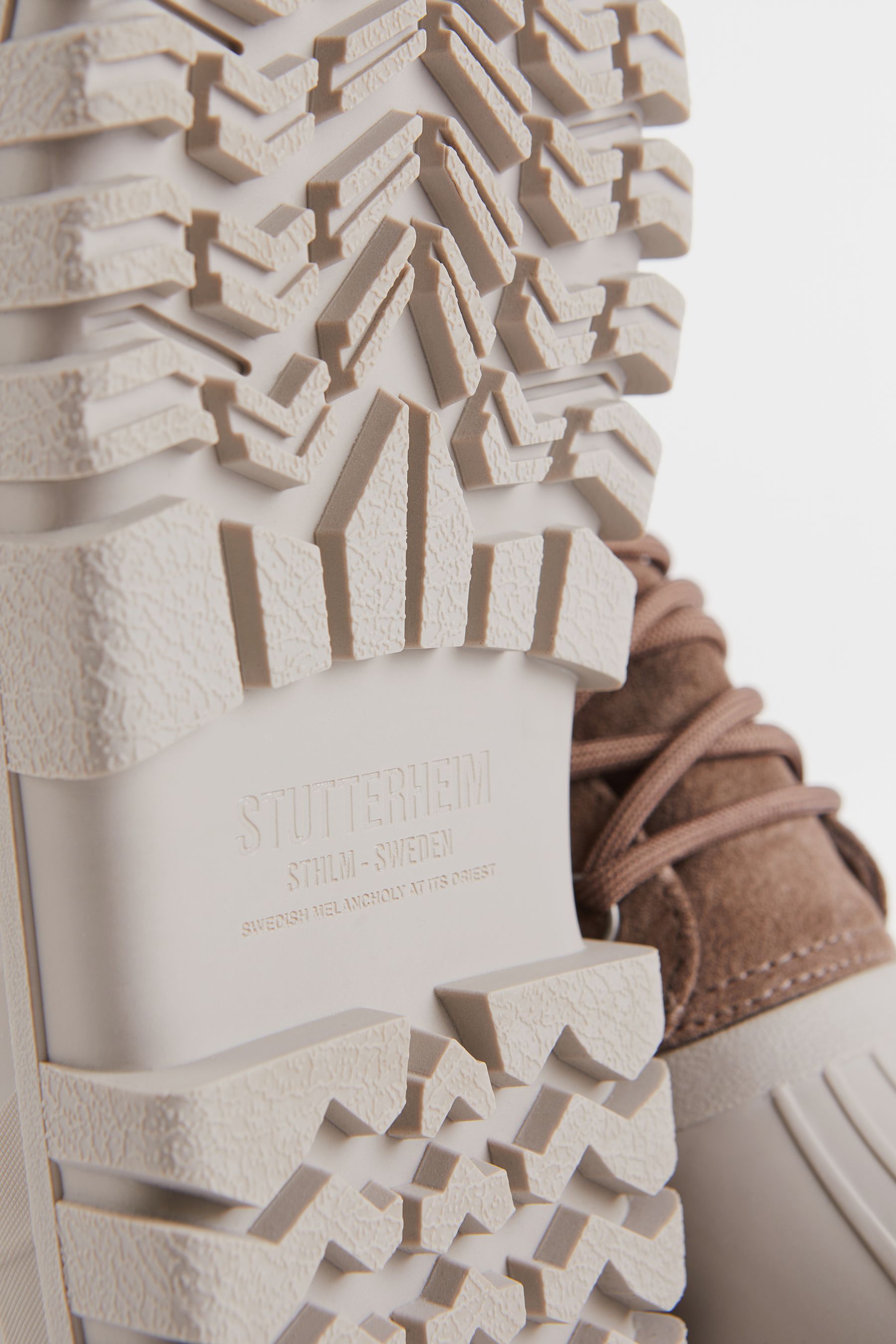 stutterheim patrol boot suede leaf footwear combat-boots