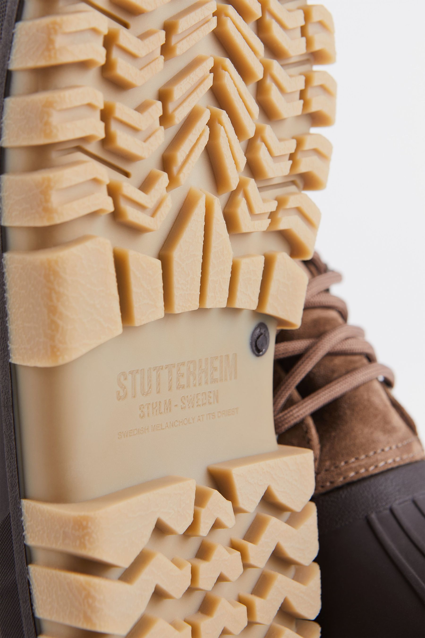 stutterheim patrol boot suede tobacco footwear combat-boots