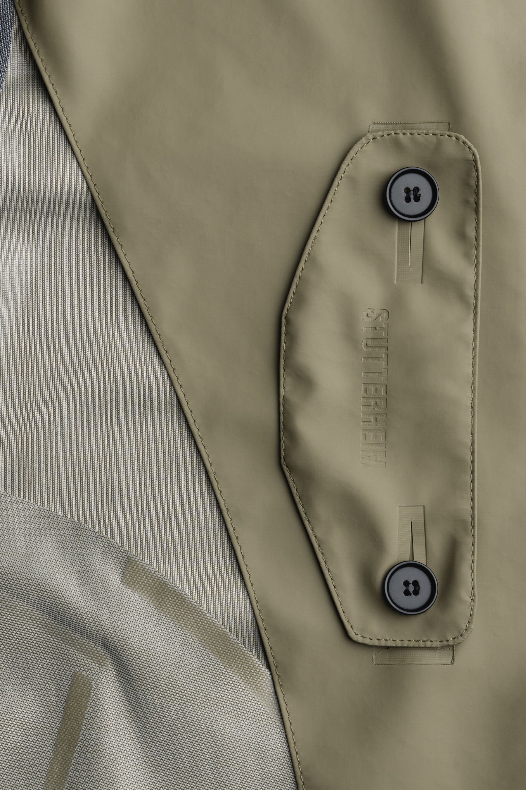 stutterheim portabello lightweight parka aloe men jackets parkas