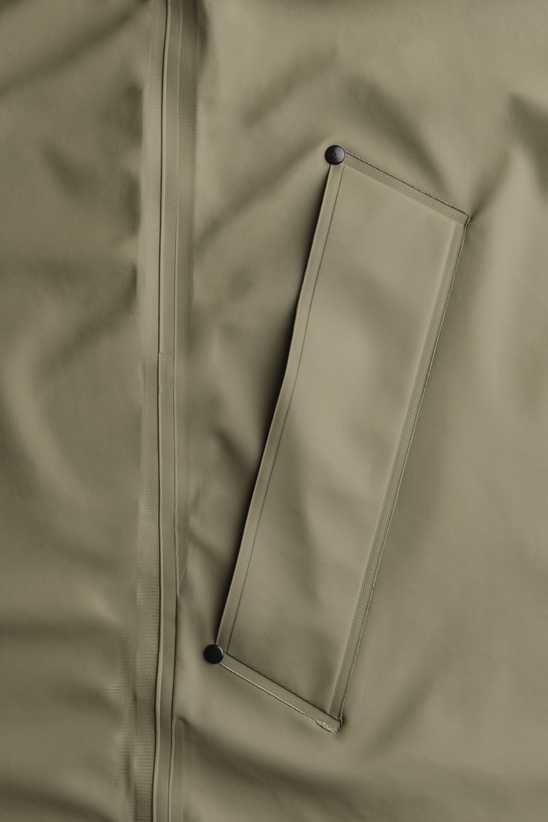 stutterheim portabello lightweight parka aloe men jackets parkas