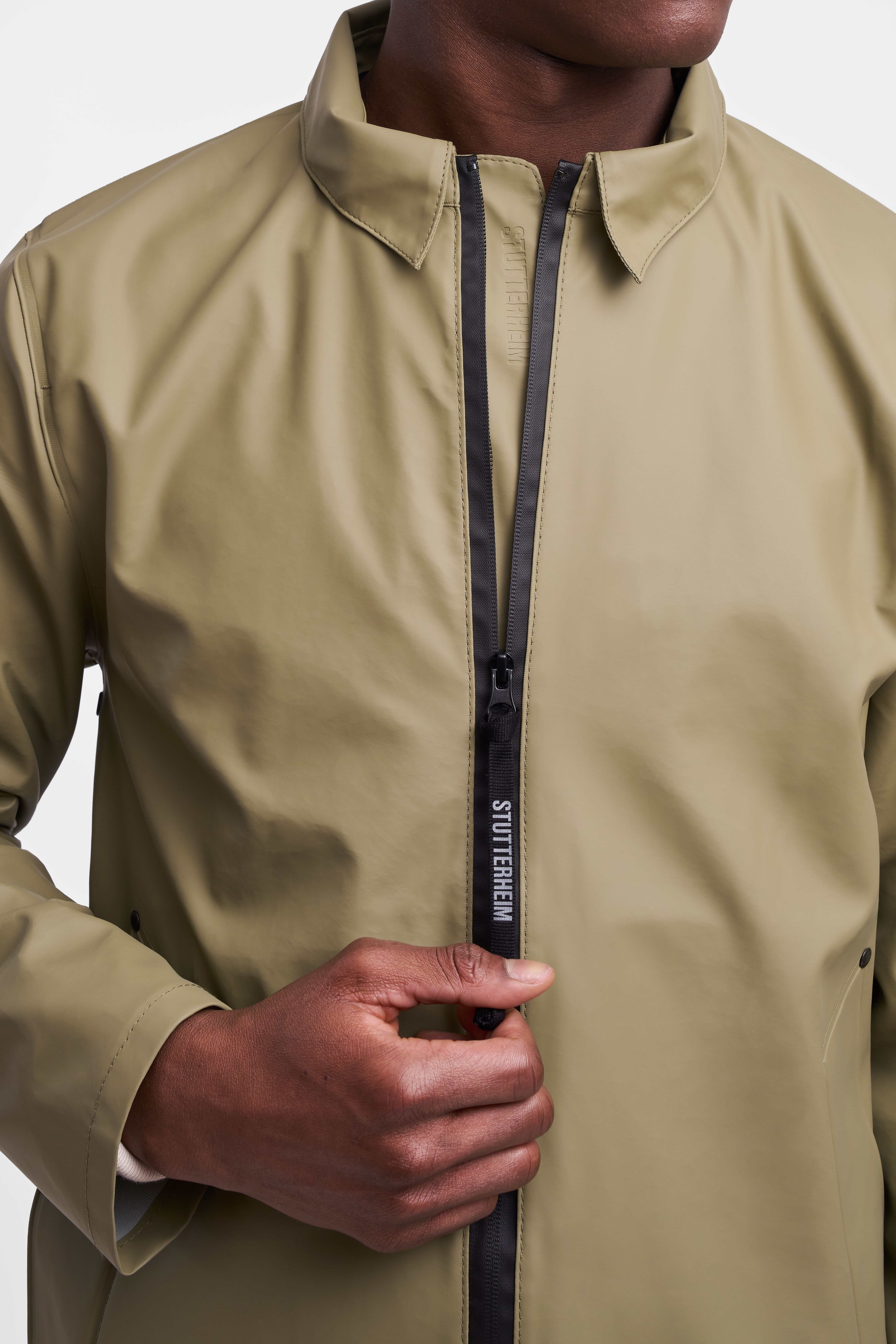 Portabello Lightweight Parka Aloe | STUTTERHEIM US