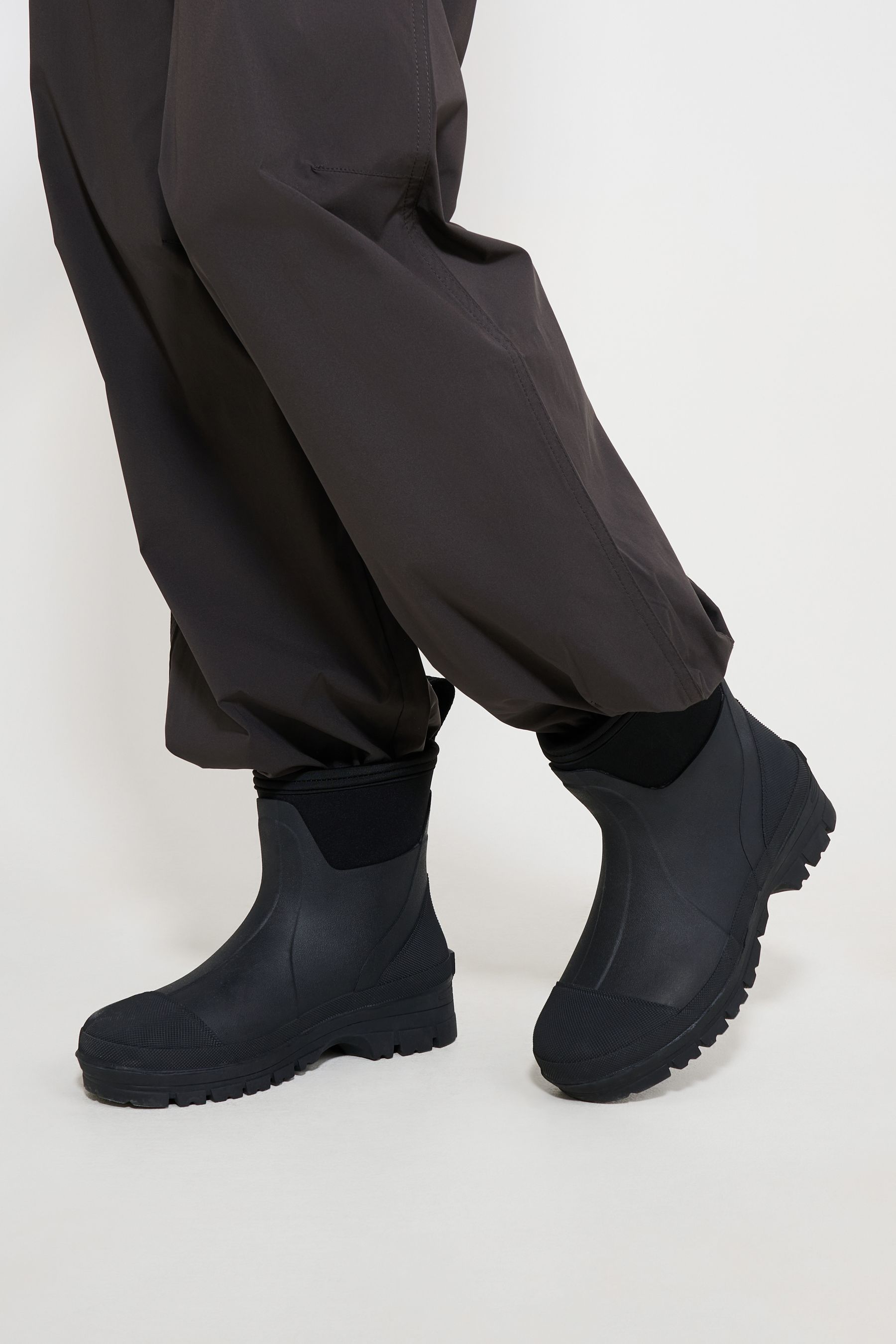 stutterheim puddle walker black footwear chelsea-boots