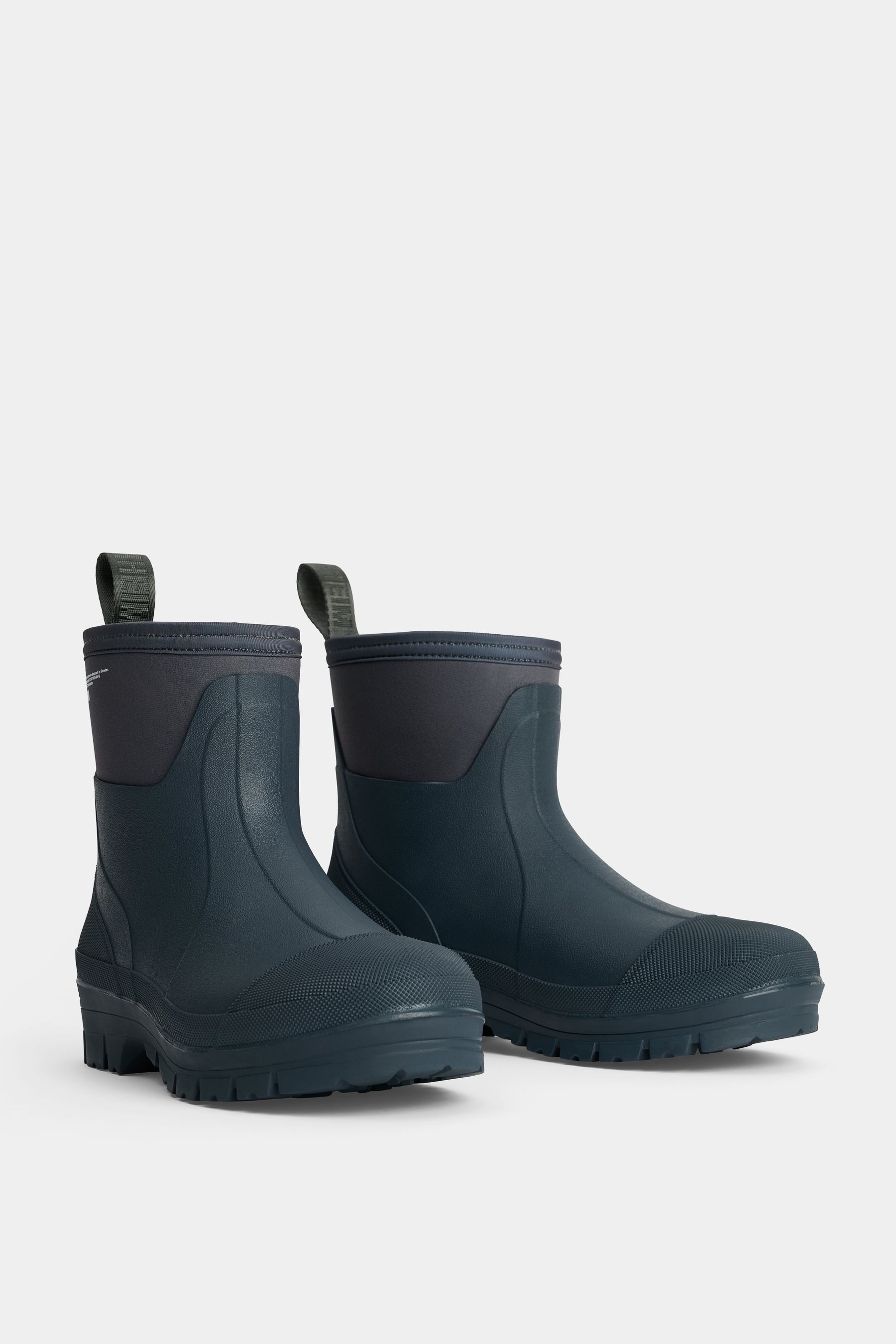 stutterheim puddle walker charcoal footwear chelsea-boots