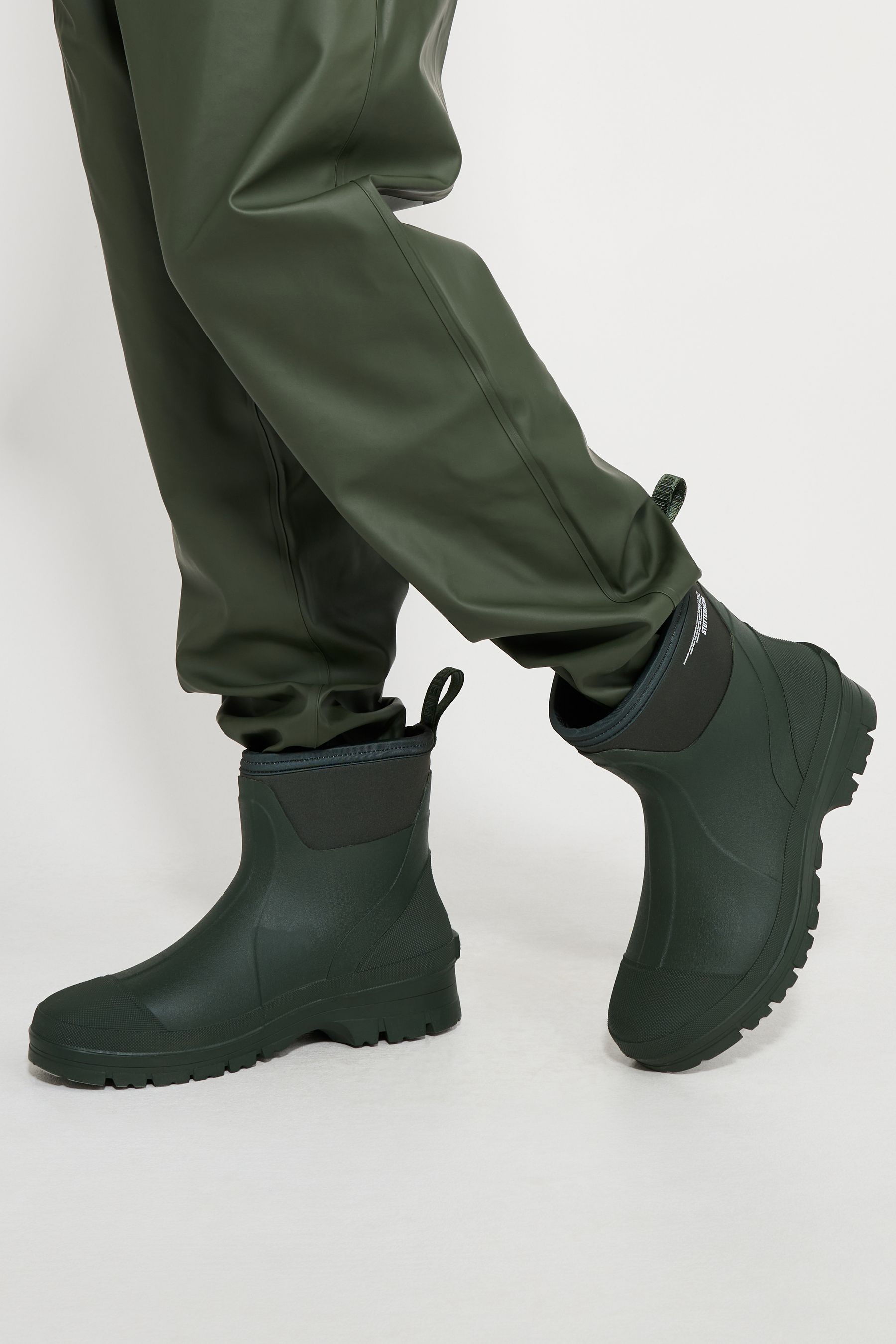 stutterheim puddle walker green footwear chelsea-boots