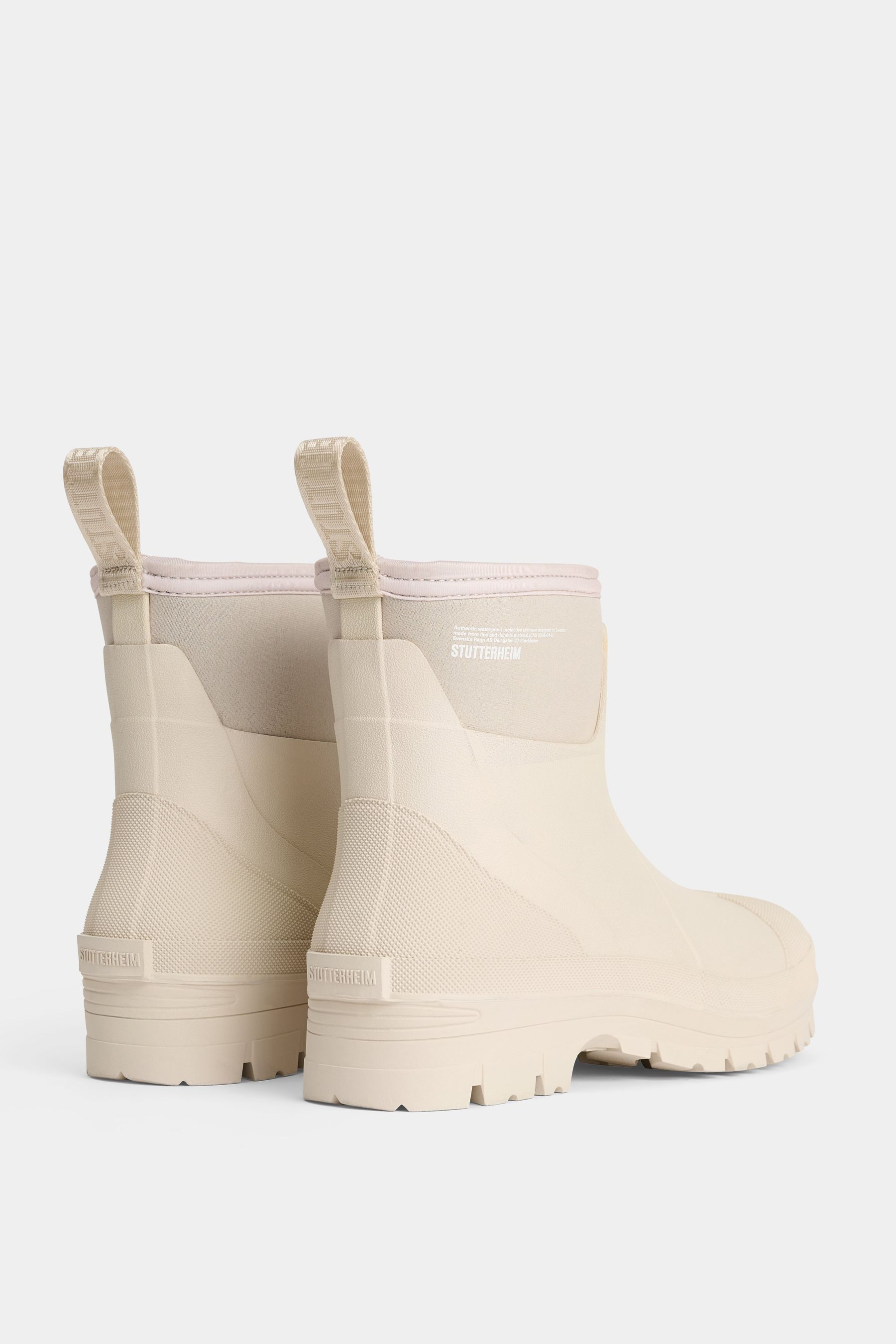 stutterheim puddle walker light sand footwear chelsea-boots