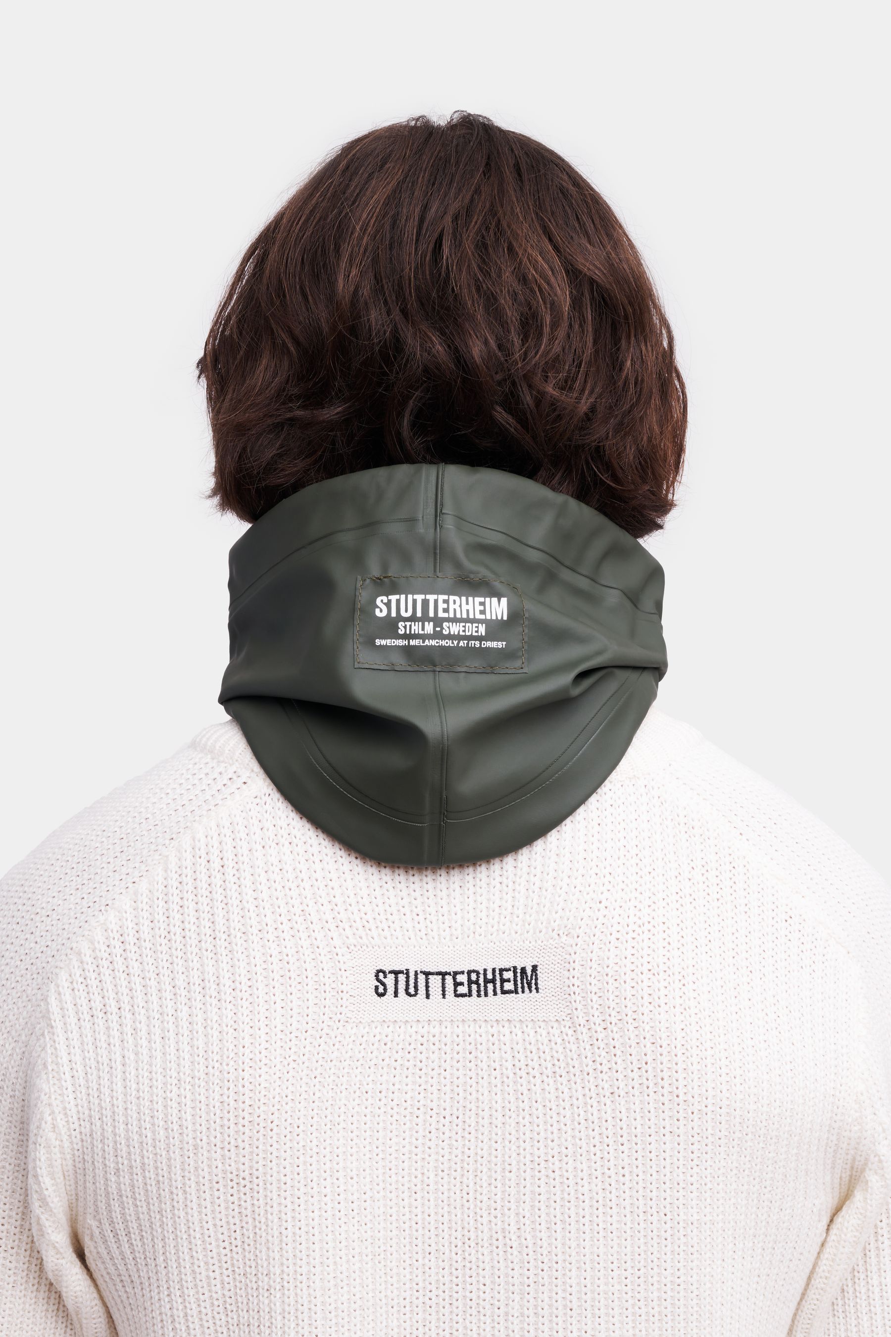 stutterheim rain collar green accessories hats-and-scarves scarves