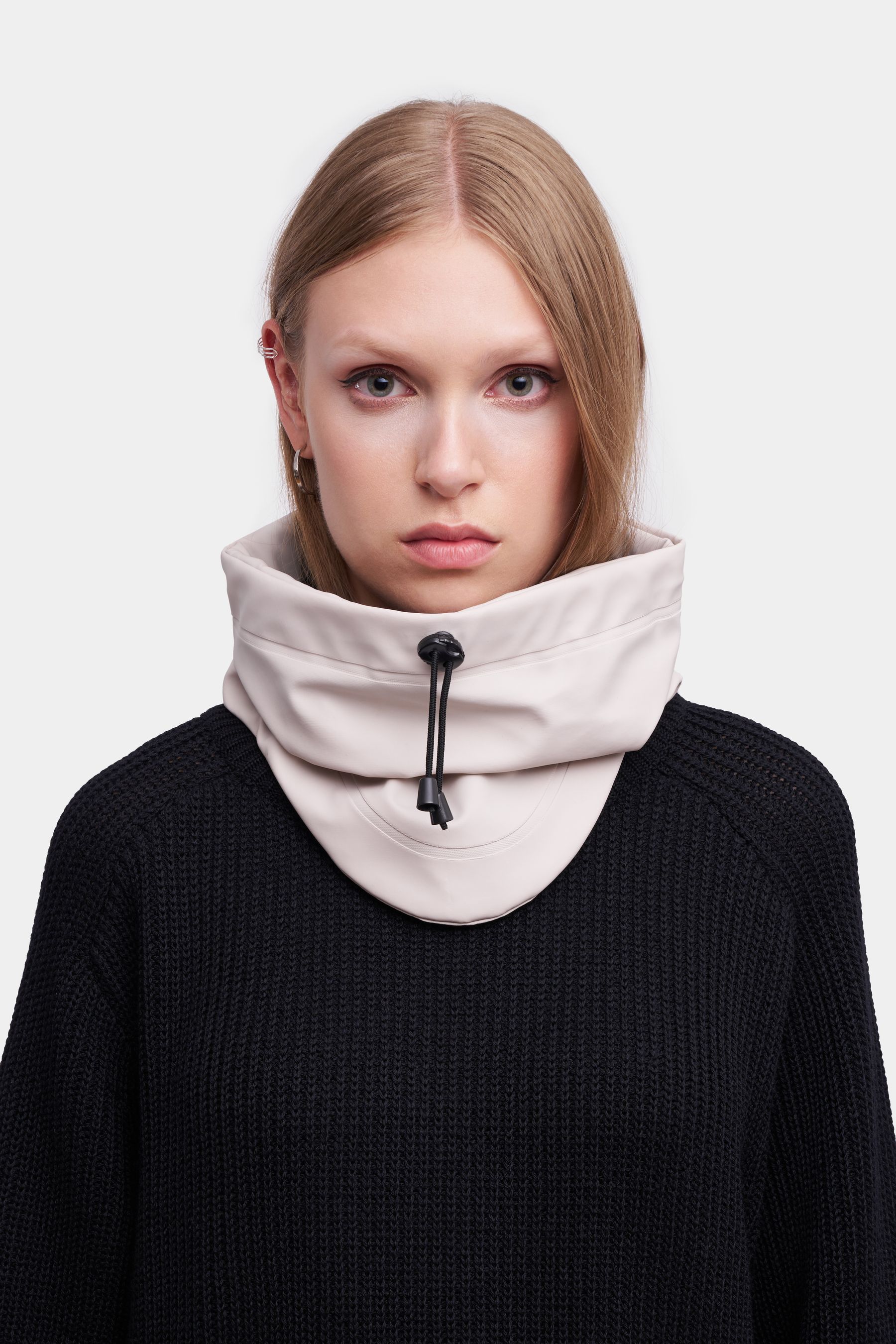 stutterheim rain collar light sand accessories hats-and-scarves scarves
