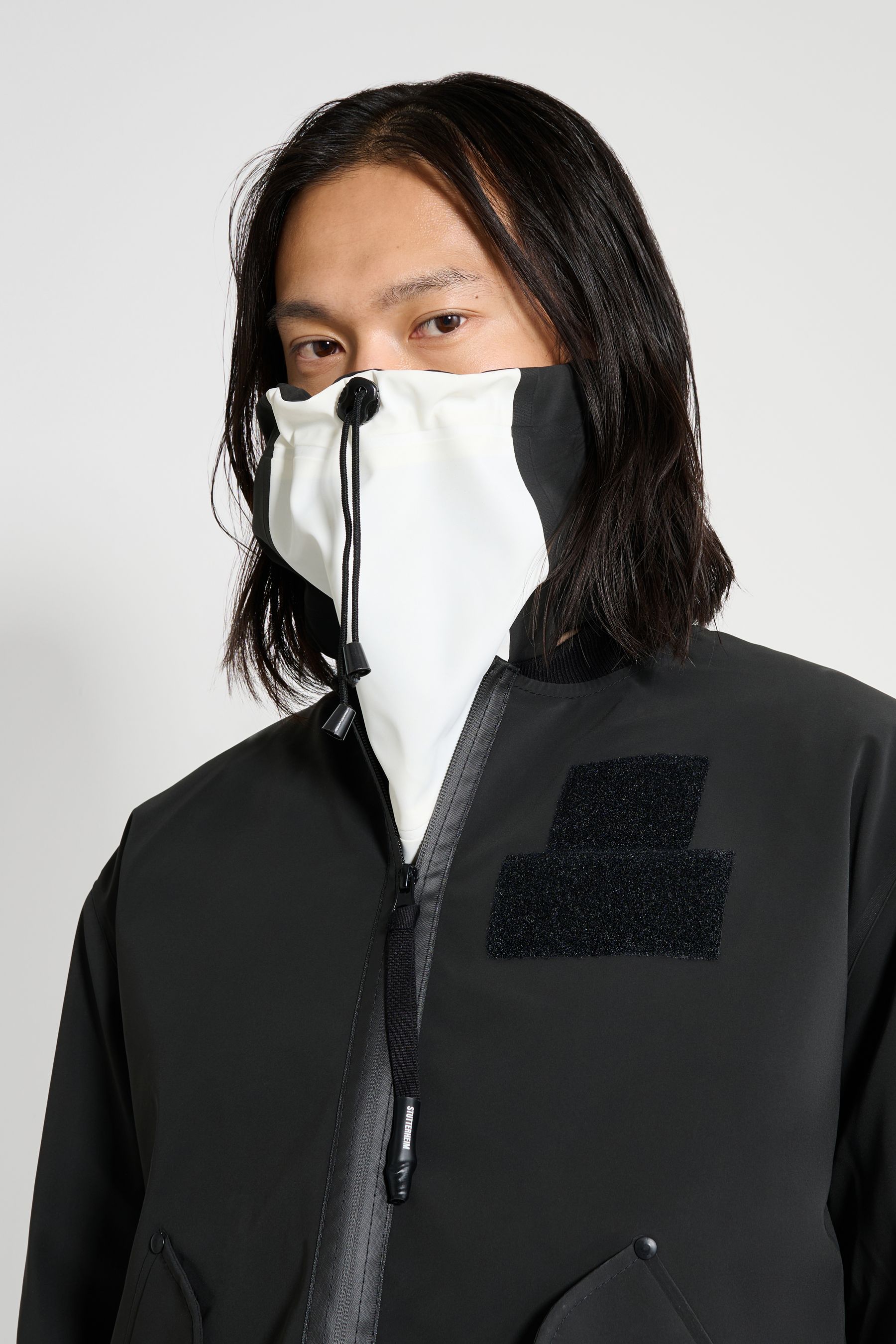stutterheim rain collar black/white accessories hats-and-scarves scarves