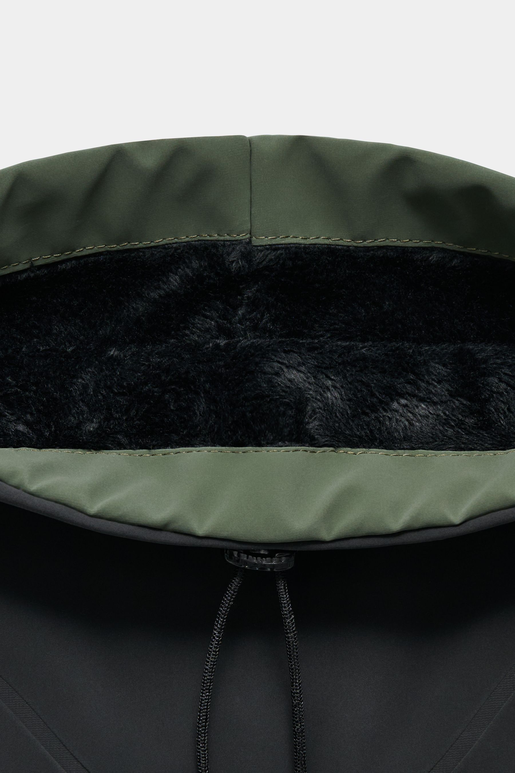 stutterheim rain collar green/black accessories hats-and-scarves