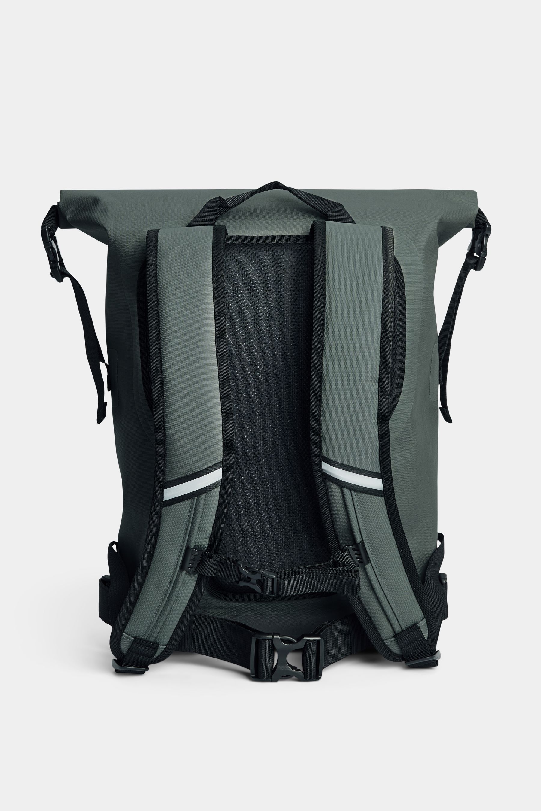 stutterheim rain rolltop 25l backpack green accessories bags backpacks