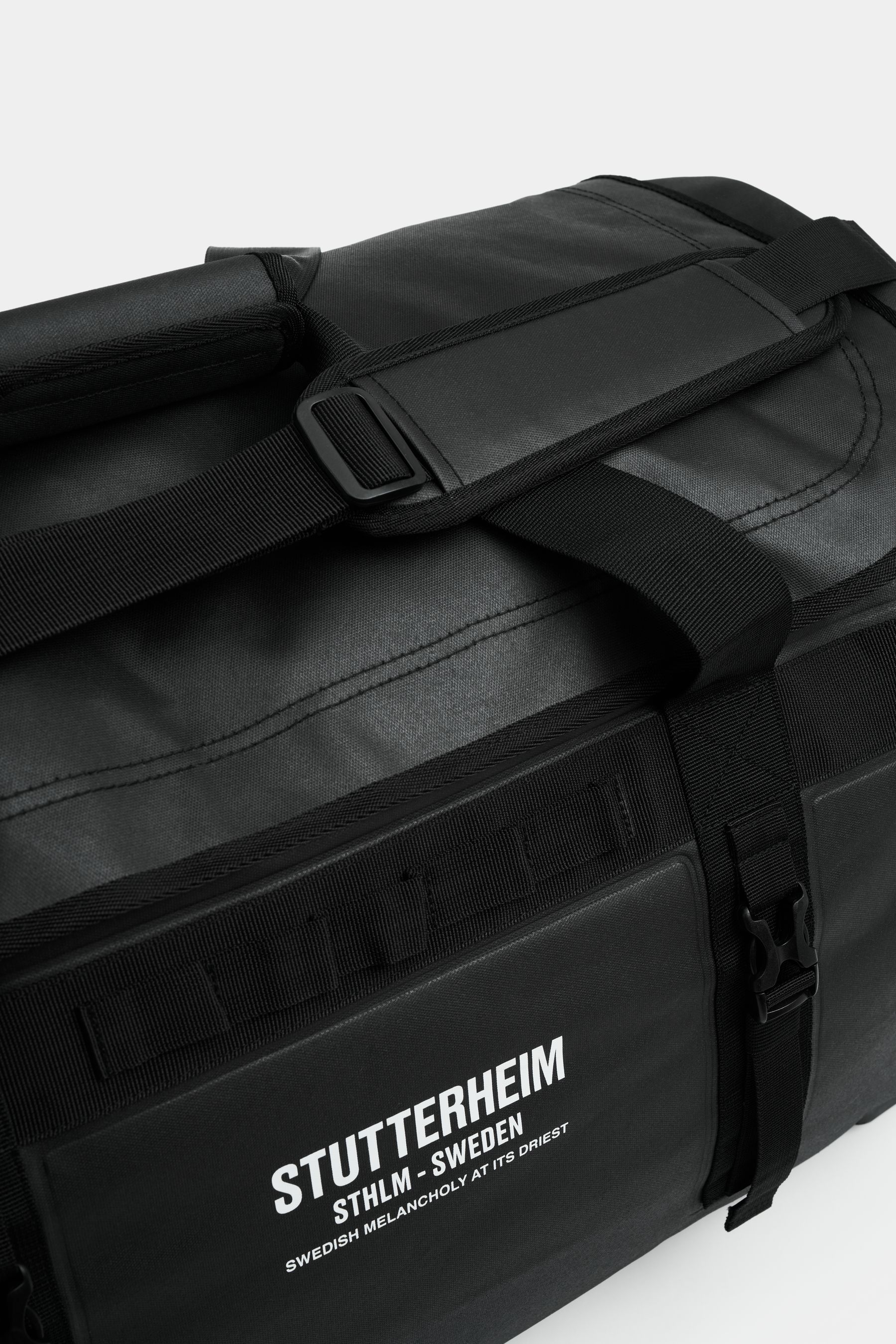 stutterheim rain trolley 115l black accessories bags travel-bags