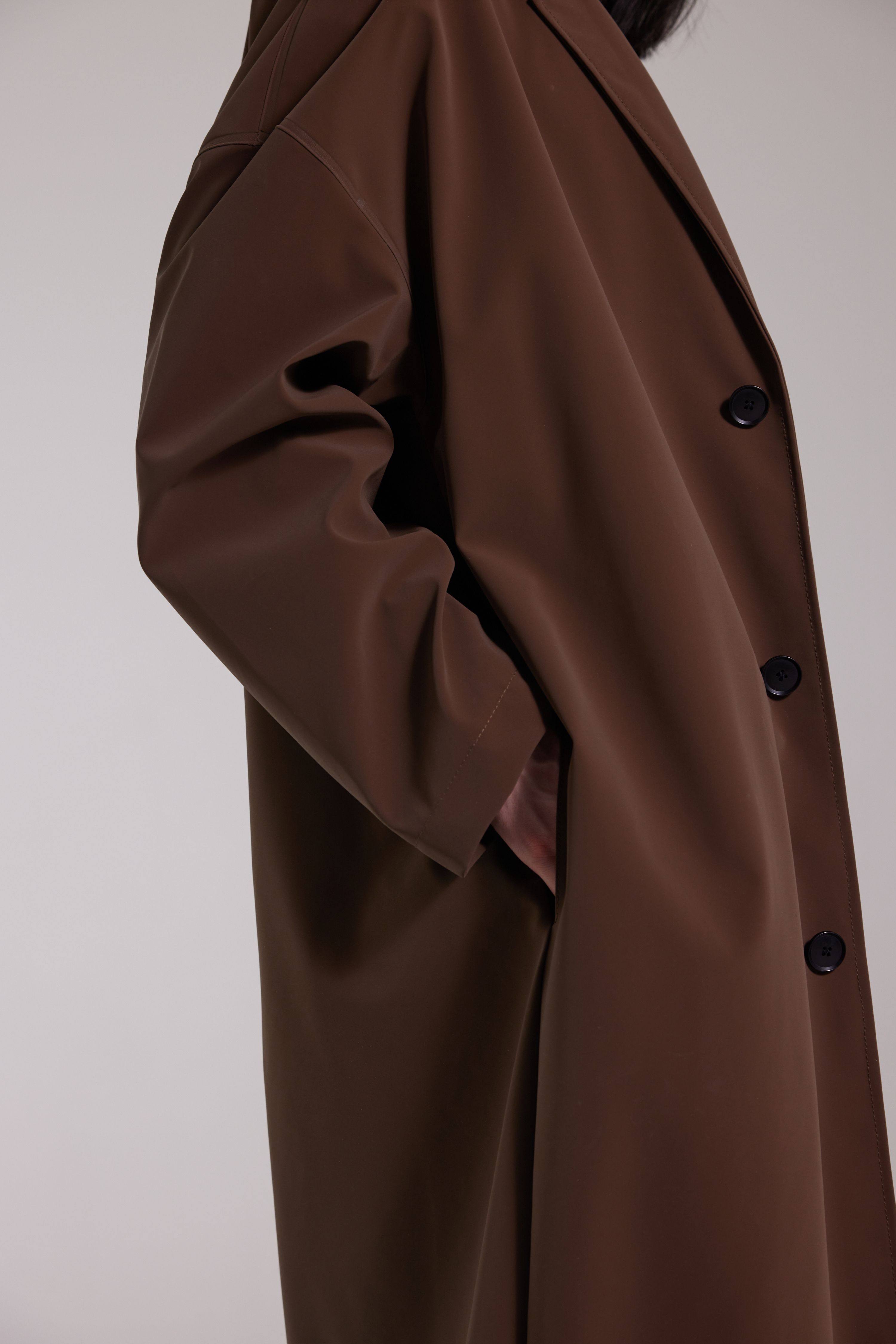 Rydberg Long Matte Raincoat Dark Brown | STUTTERHEIM US