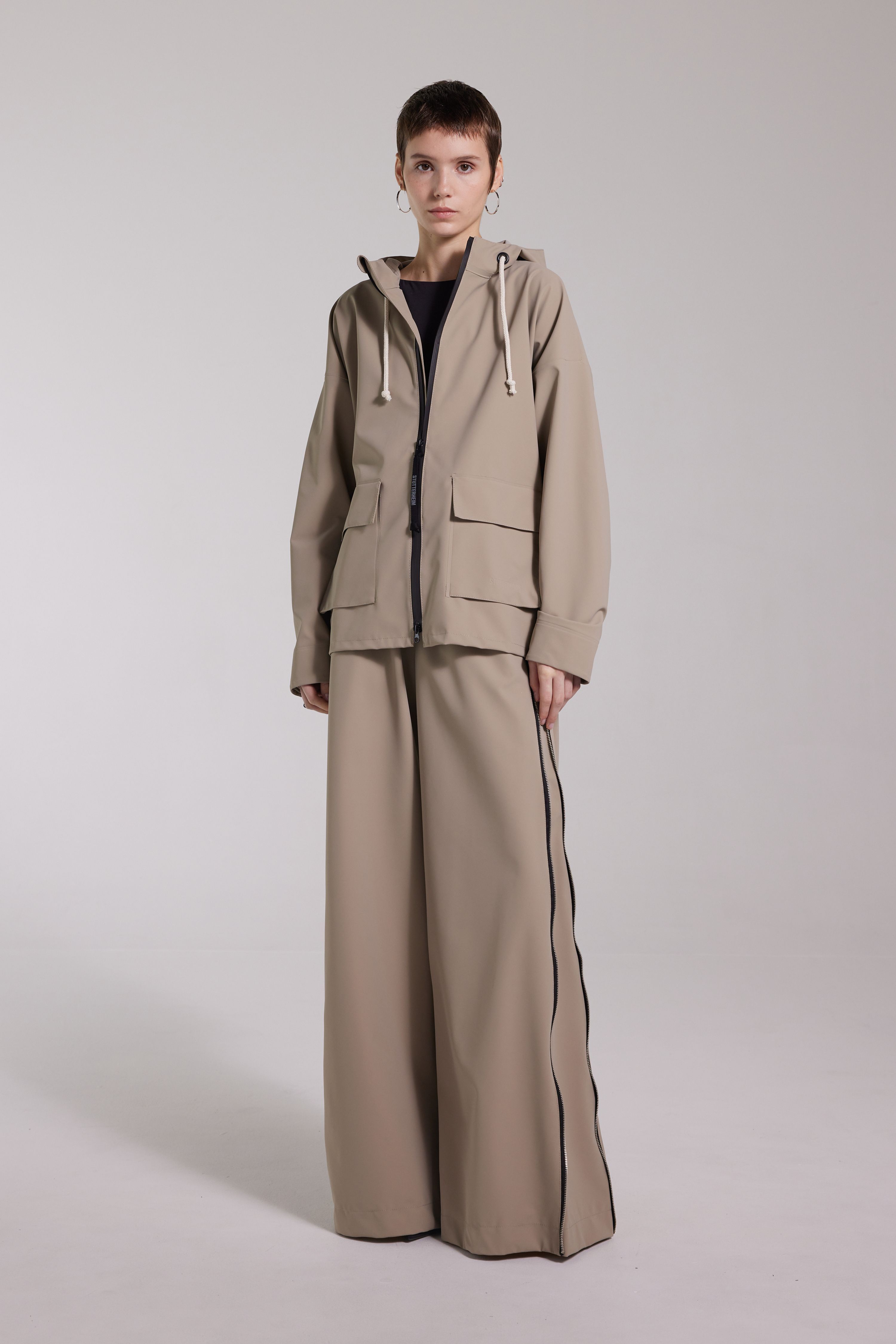 Sandviken Matte Zip Raincoat Potato | STUTTERHEIM US