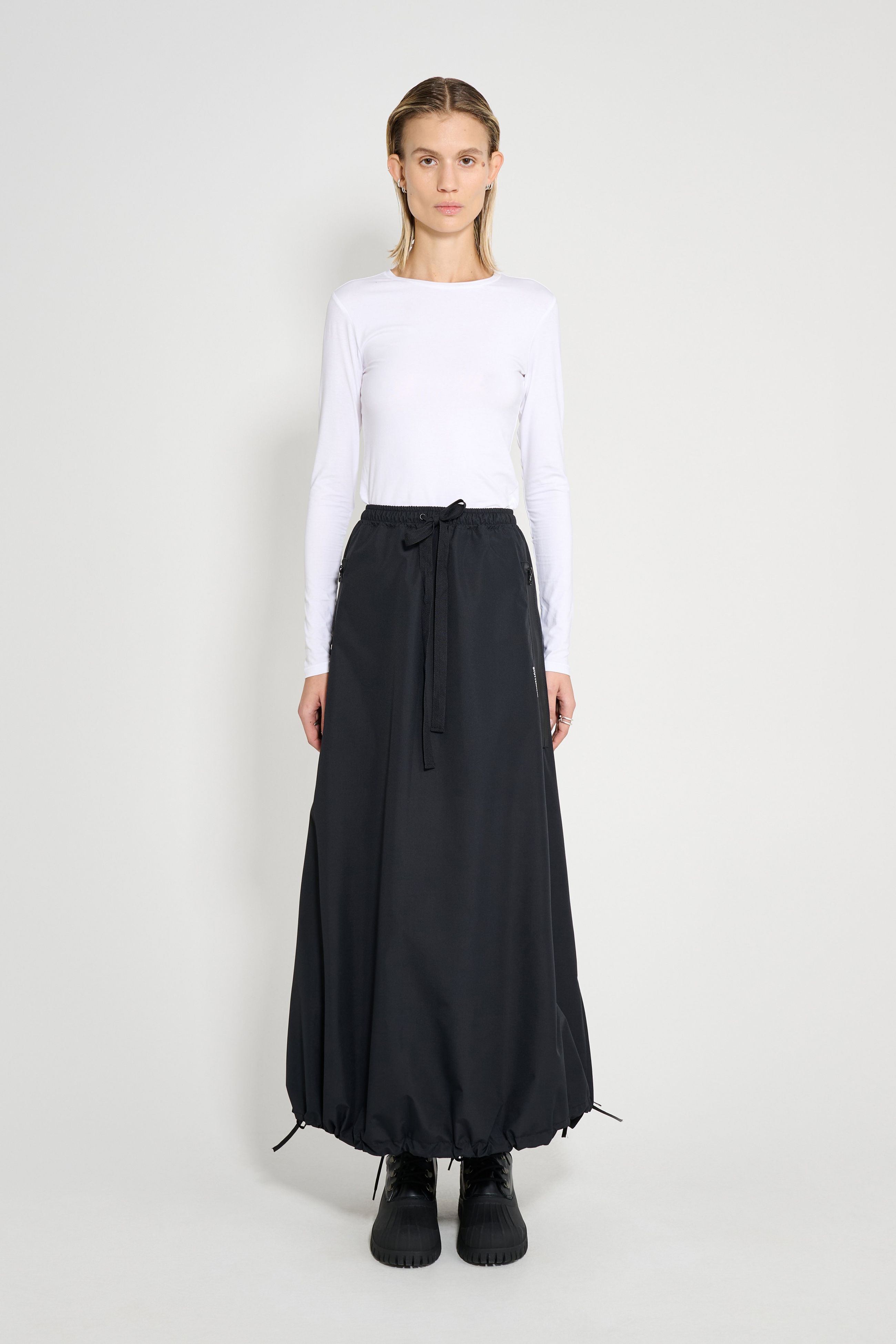stutterheim sergel skirt black women bottoms skirts