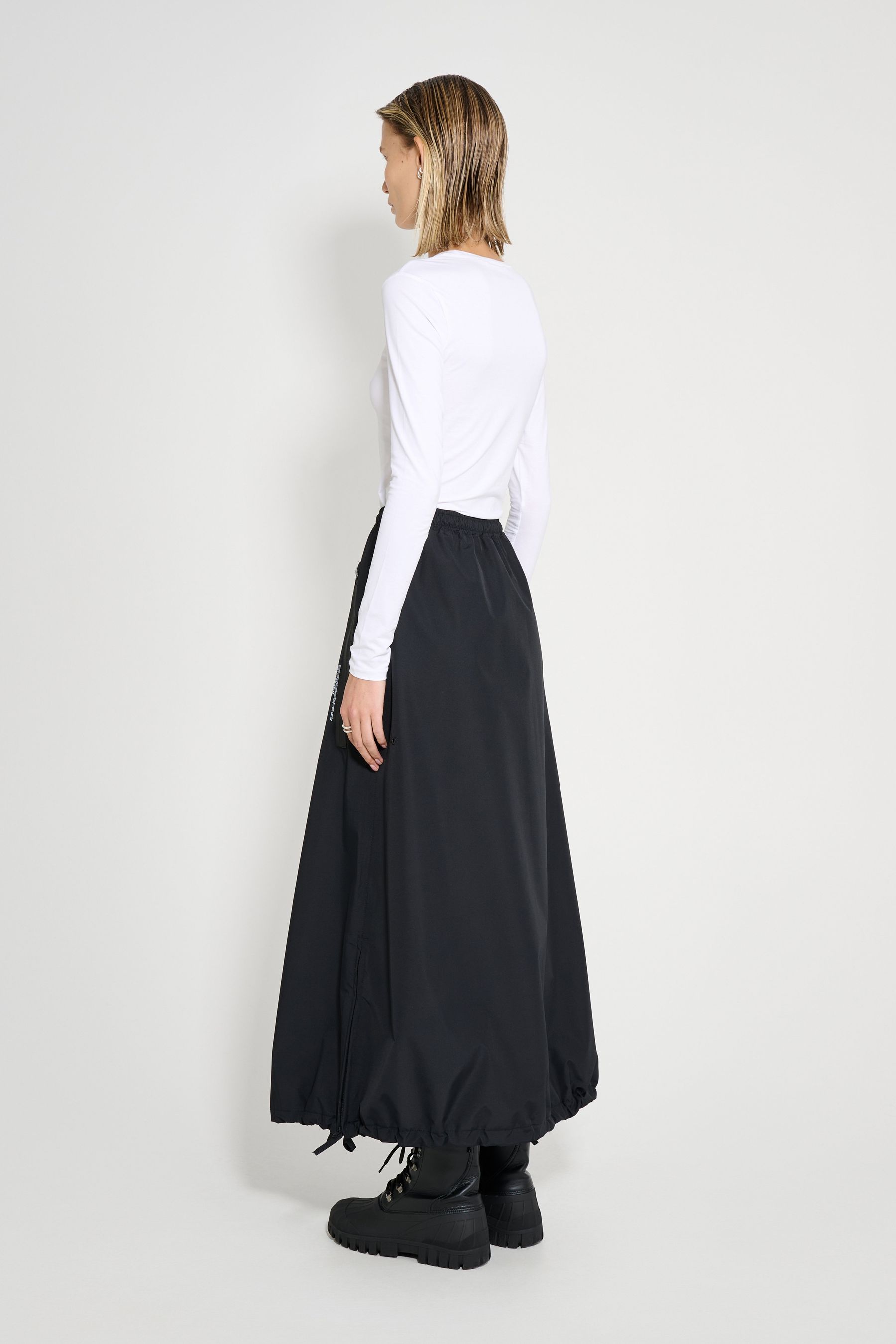 stutterheim sergel skirt black women bottoms skirts