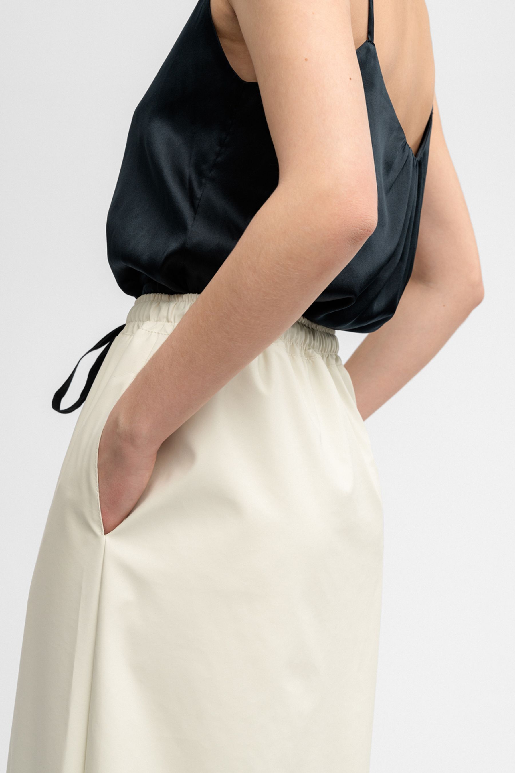 stutterheim skivarp lightweight coconut women bottoms skirts