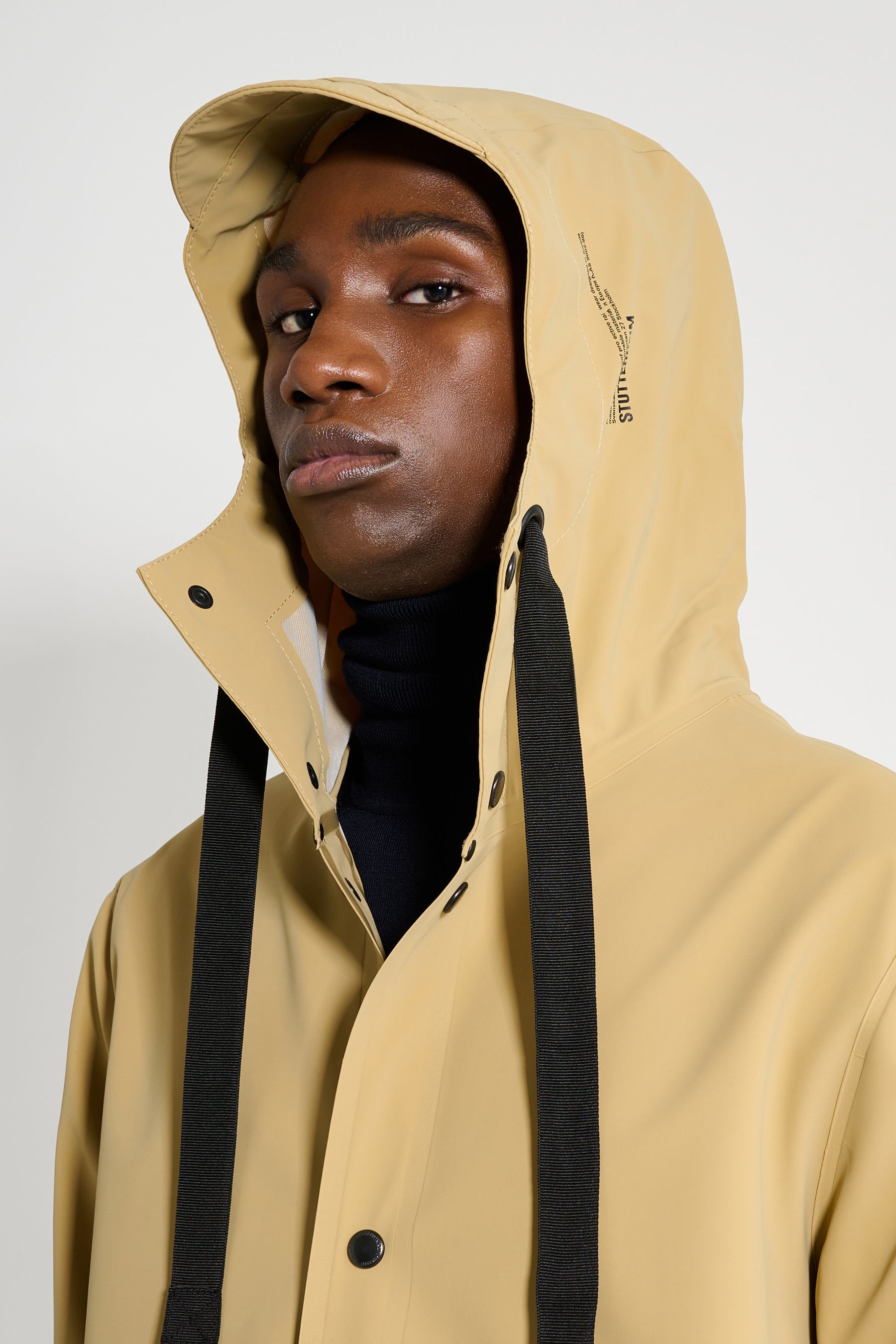 stutterheim stockholm 15 raincoat sand men jackets