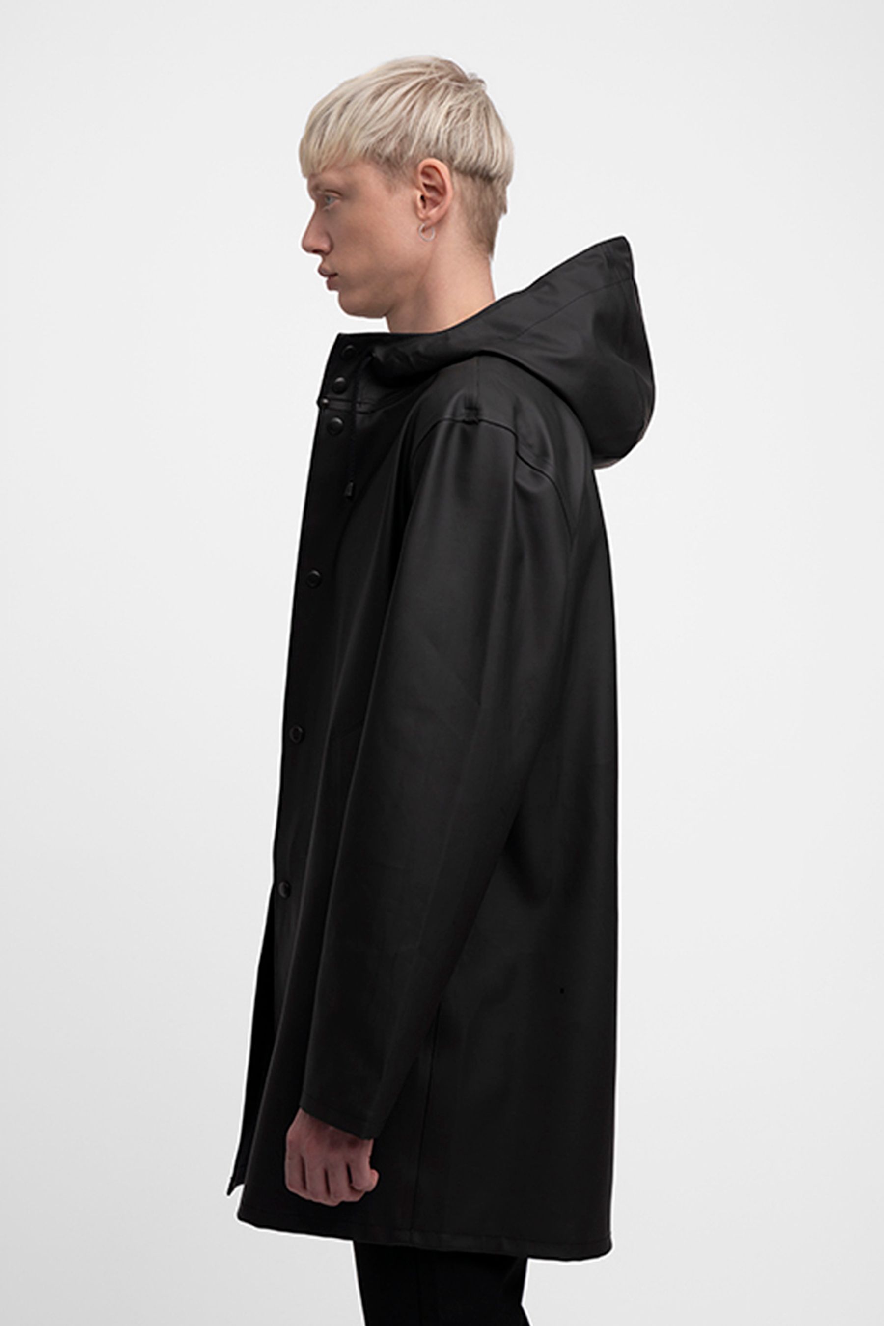 stutterheim stockholm raincoat black men jackets raincoats