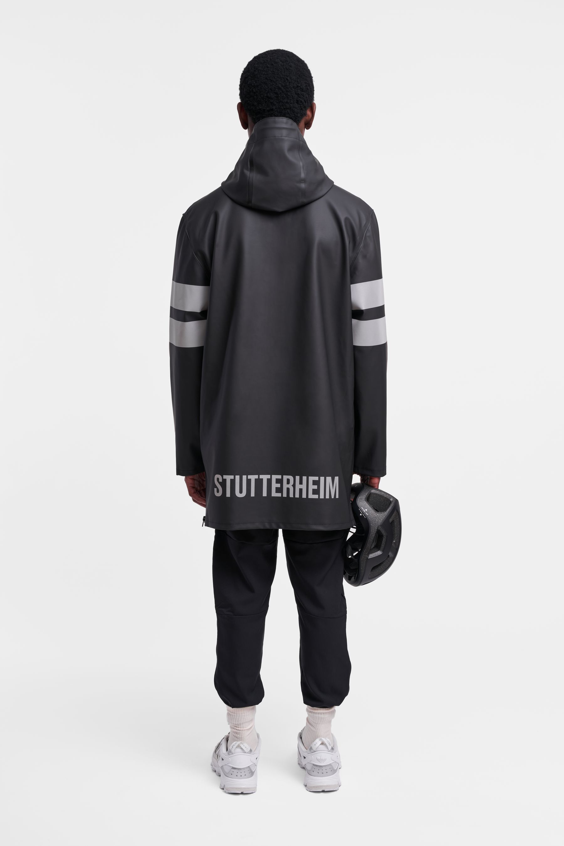 stutterheim stockholm bike raincoat black men jackets raincoats